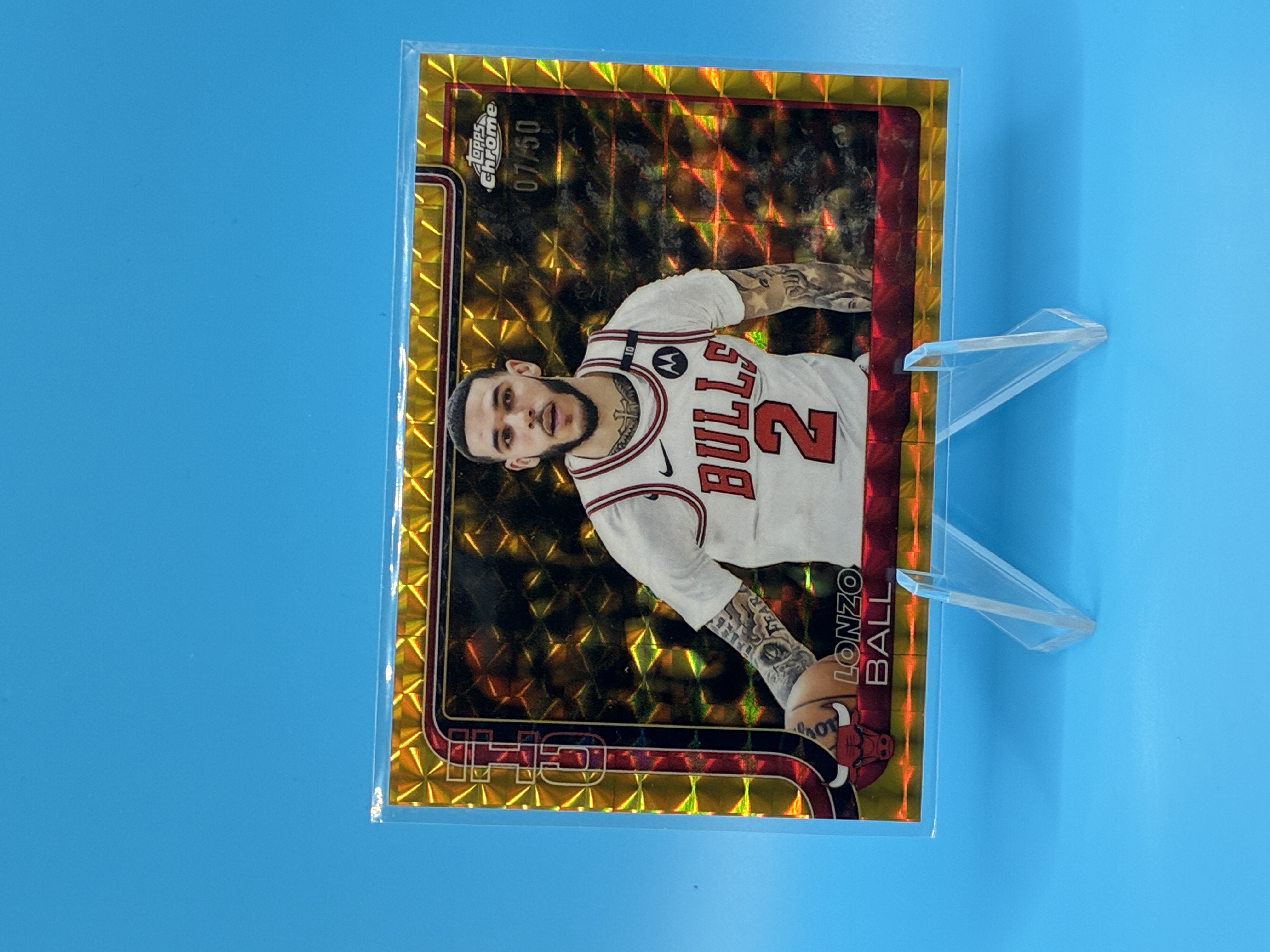2024/2025 Topps Chrome Lonzo Ball Gold Geometric 07/50 #38 Chicago Bulls – Vorderseite