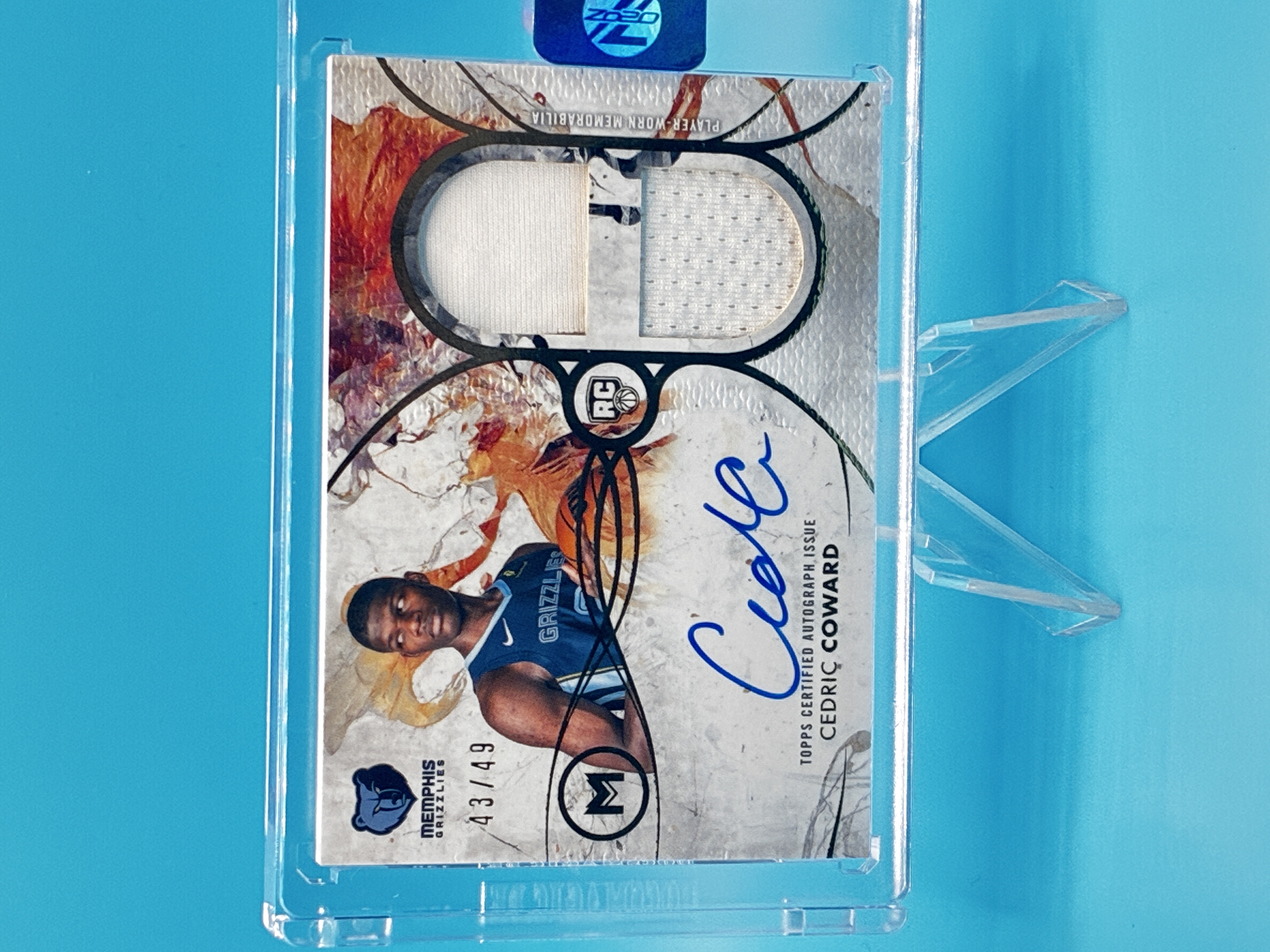 2026 Topps Motif Cedric Coward Rookie Dual Relic Autographs 43/49 #RDRA-CC Memphis Grizzlies – Vorderseite