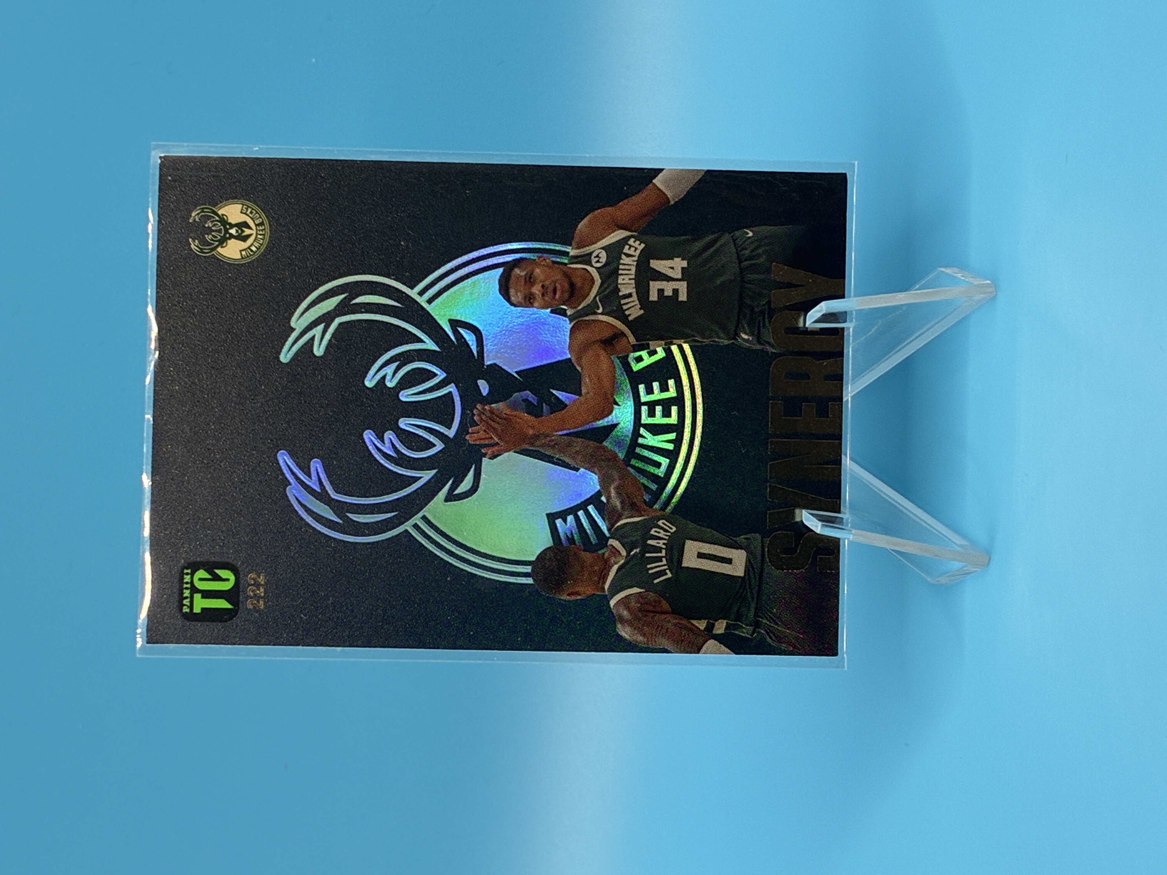 2024/2025 Panini Top Class Giannis Antetokounmpo / Damian Lillard Synergy #222 Milwaukee Bucks – Vorderseite