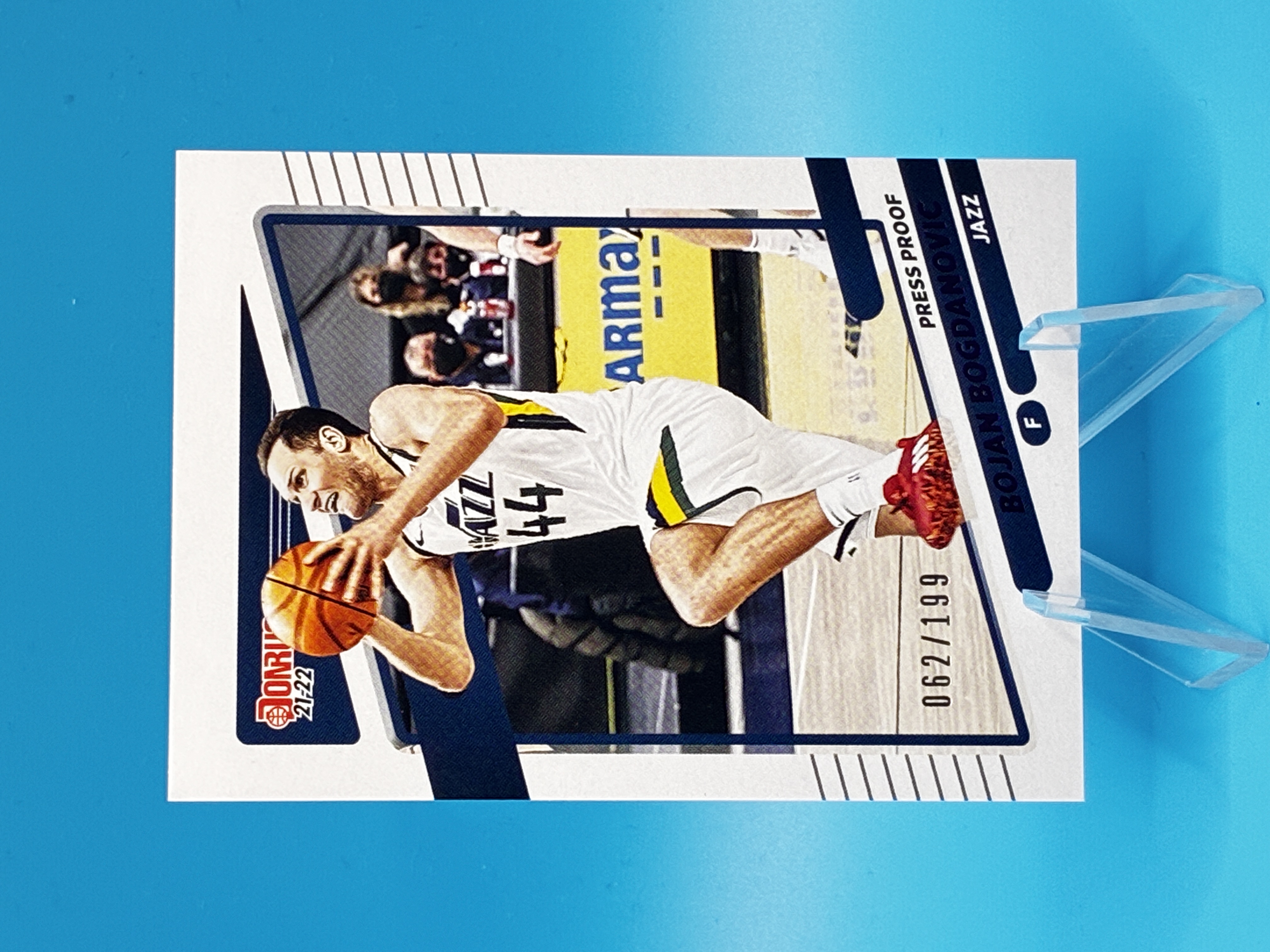 2021/2022 Panini Donruss Bojan Bogdanović Press Proof 062/199 #190 Utah Jazz – Vorderseite