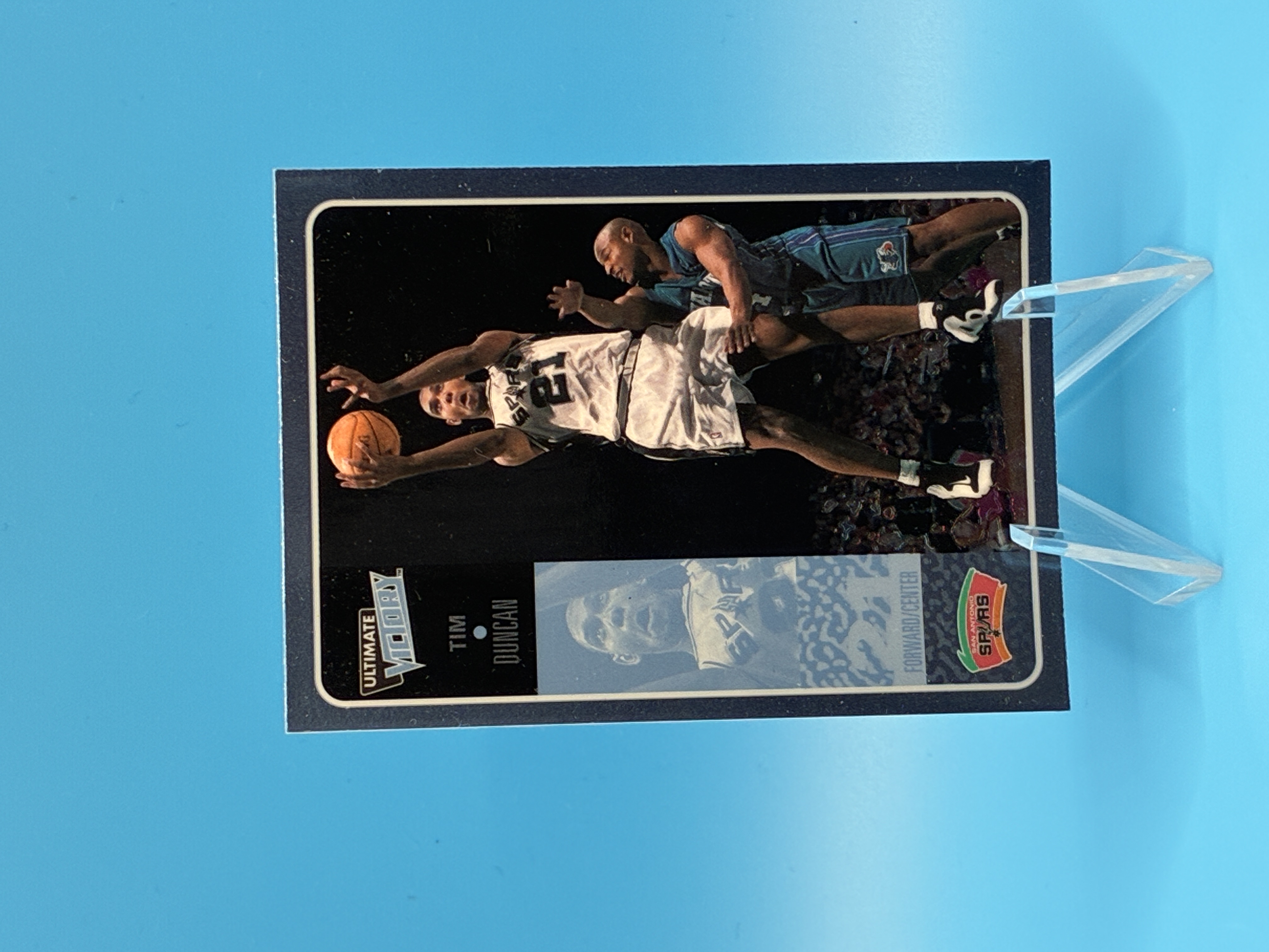 2000/2001 Upper Deck Ultimate Victory Tim Duncan #49 San Antonio Spurs – Vorderseite