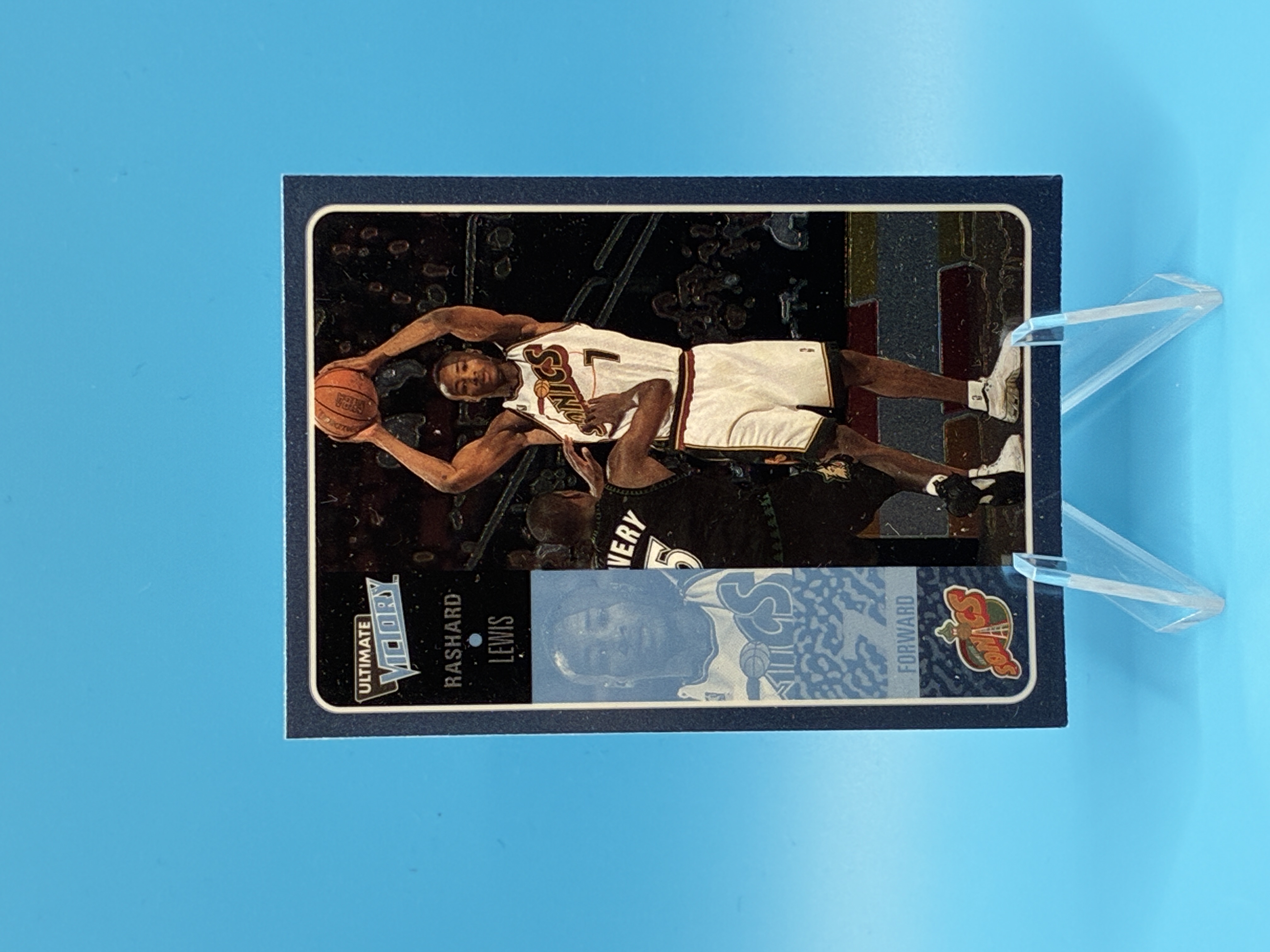 2000/2001 Upper Deck Ultimate Victory Rashard Lewis #52 Seattle SuperSonics – Vorderseite