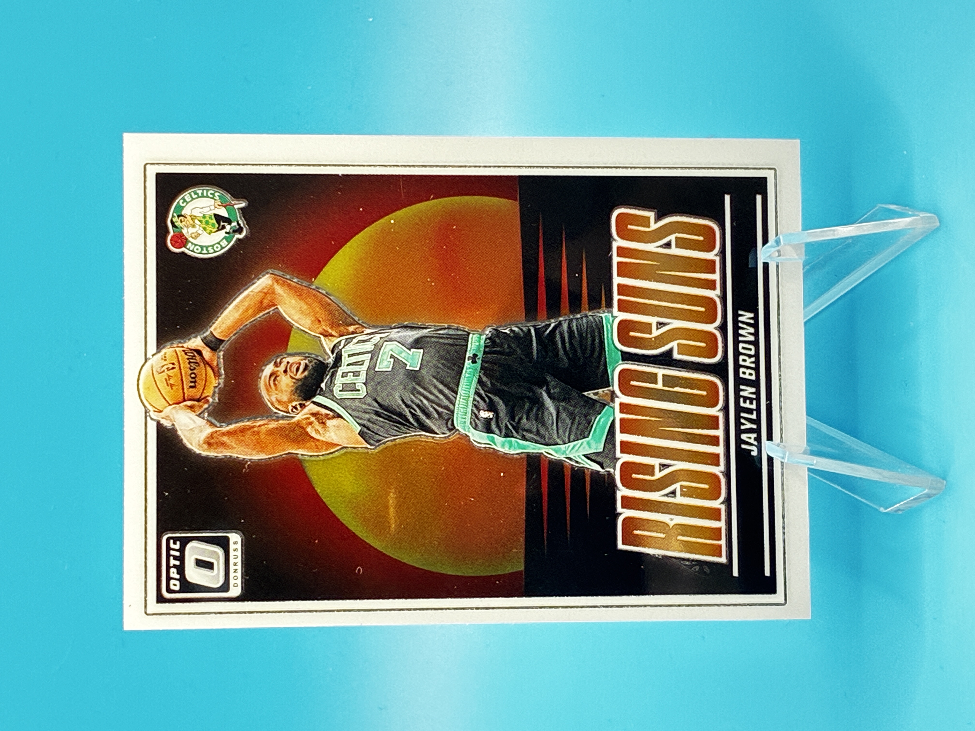 2024/2025 Panini Optic Jaylen Brown Rising Suns #17 Boston Celtics – Vorderseite