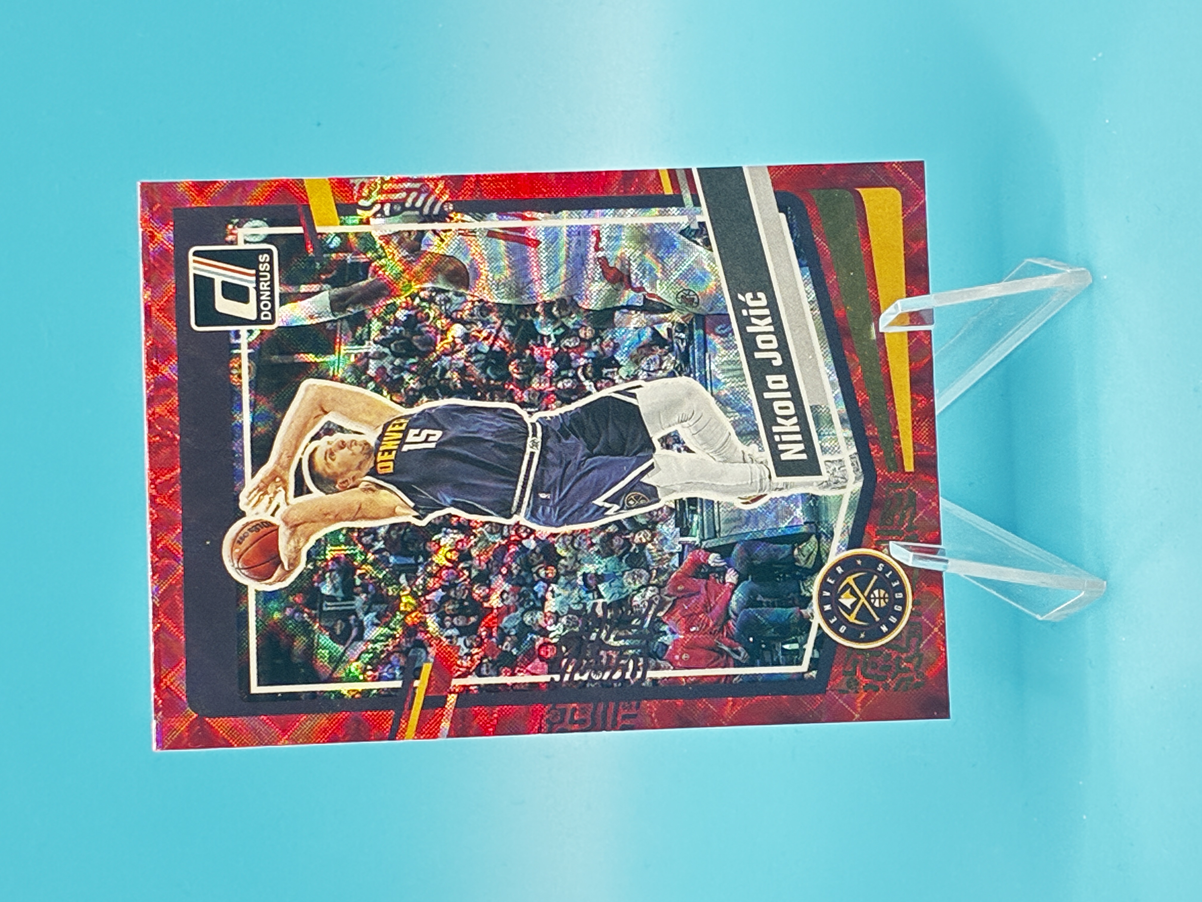 2023/2024 Panini Donruss Nikola Jokić Red Laser #58 Denver Nuggets – Vorderseite