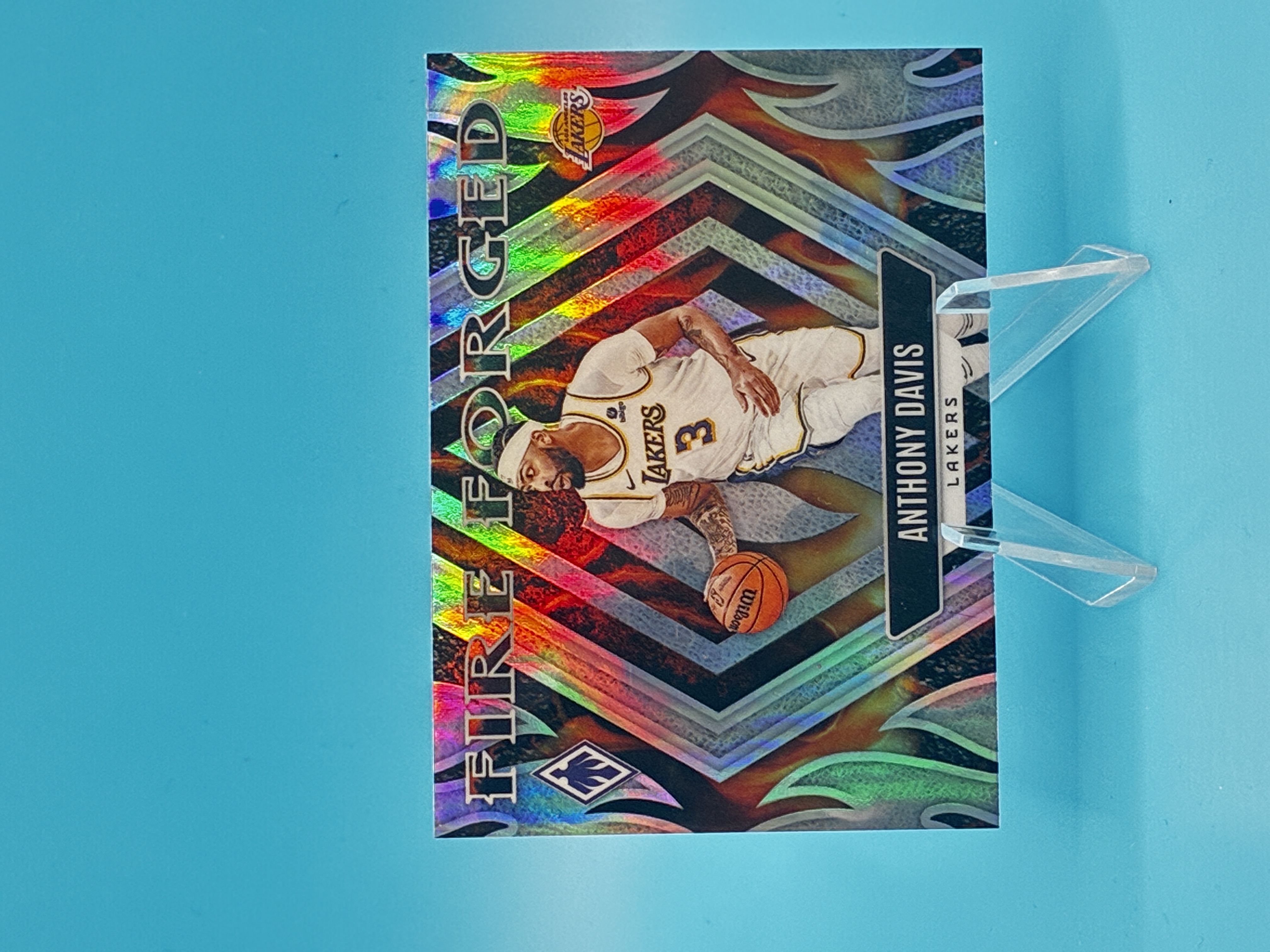 2023/2024 Panini Phoenix Anthony Davis Silver Fire Forged #9 Los Angeles Lakers – Vorderseite
