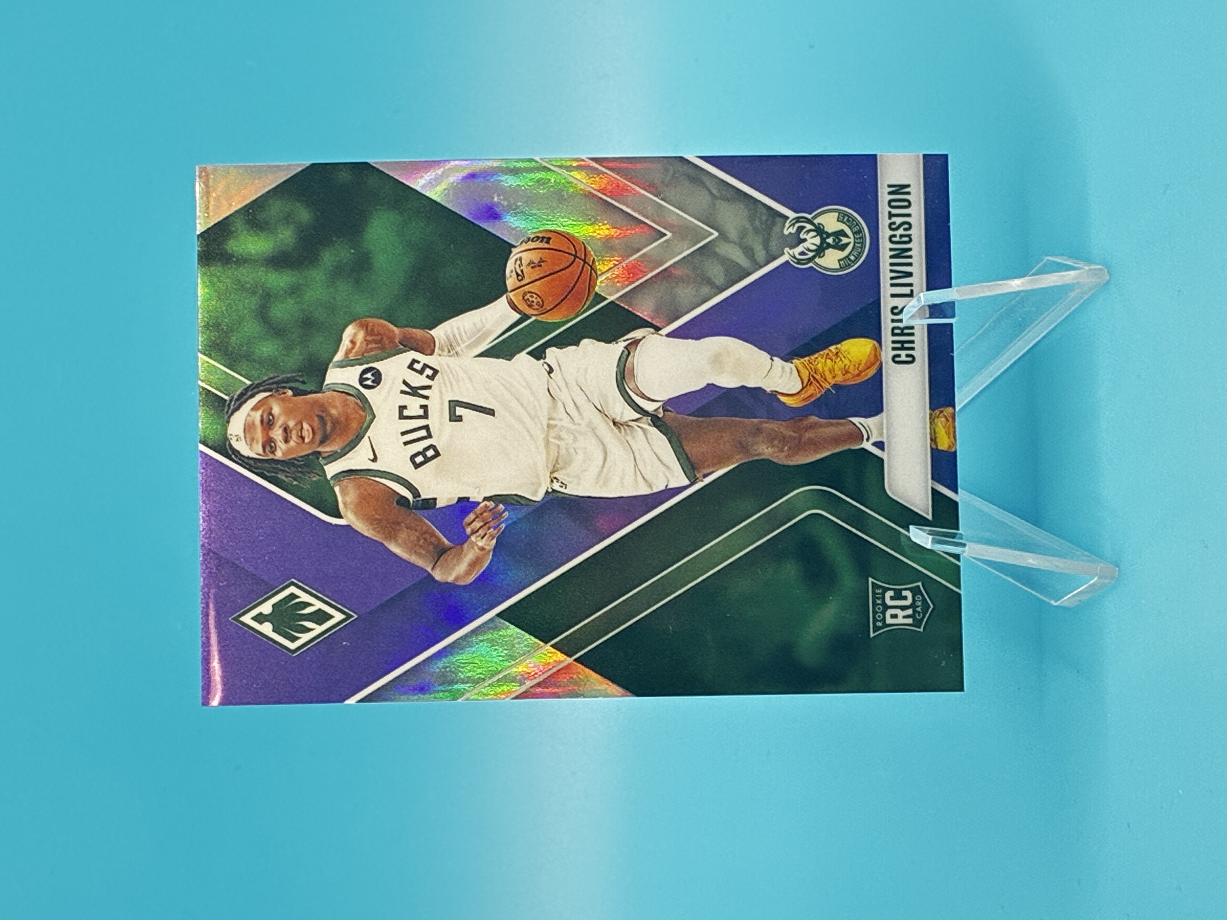 2023/2024 Panini Phoenix Chris Livingston Purple 129/150 #265 Milwaukee Bucks – Vorderseite