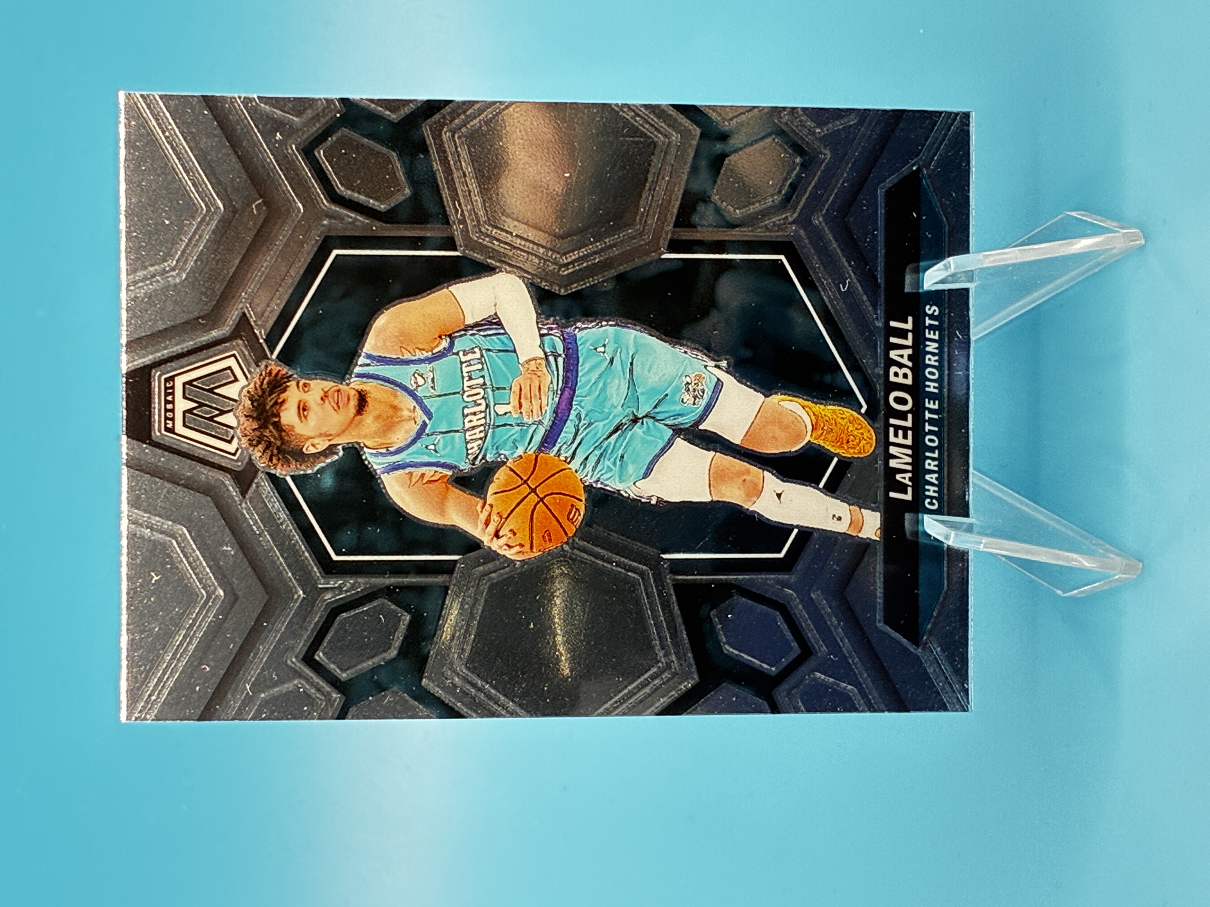 2023/2024 Panini Mosaic LaMelo Ball #122 Charlotte Hornets – Vorderseite