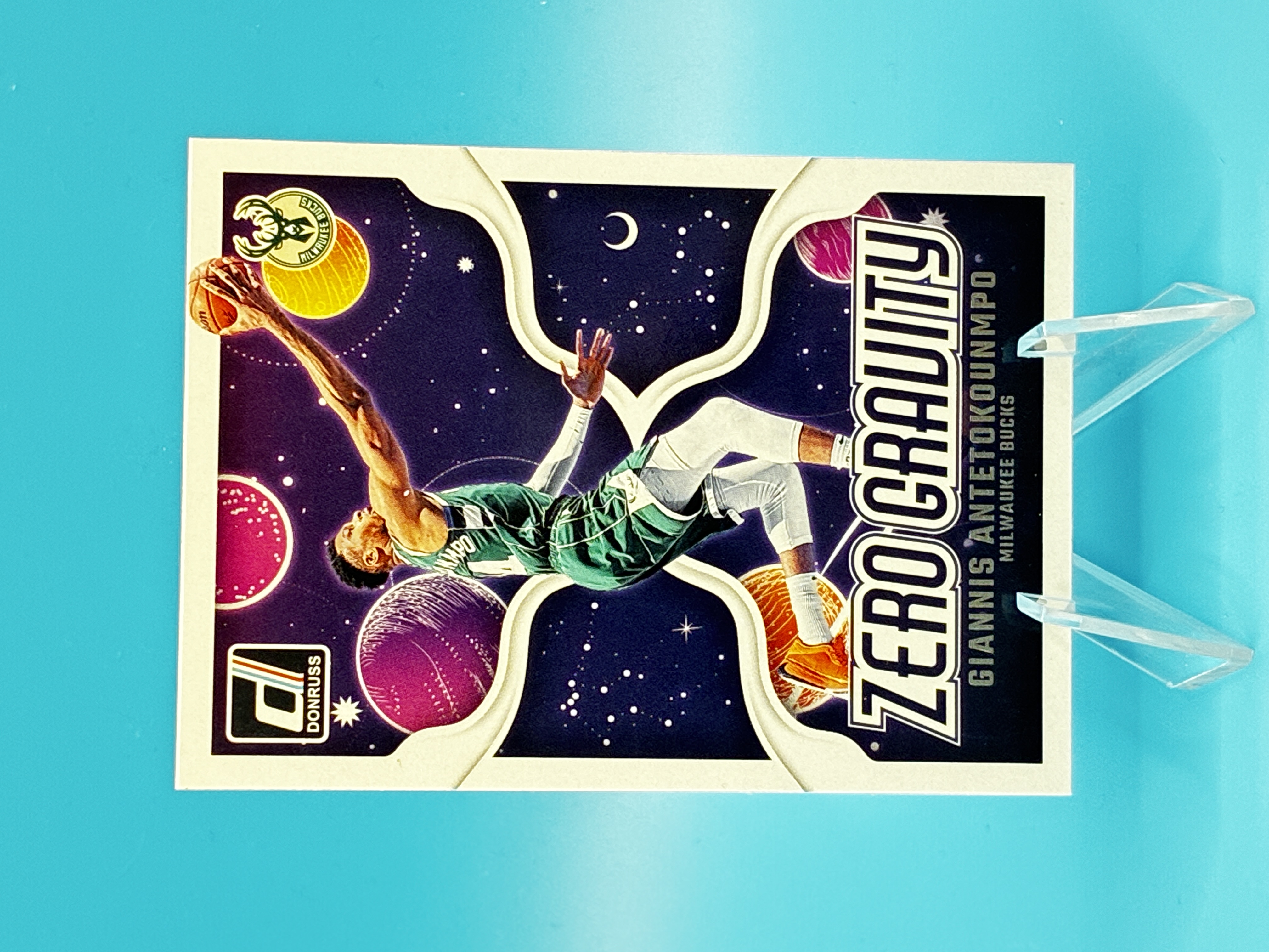 2024/2025 Panini Donruss Giannis Antetokounmpo Zero Gravity #6 Milwaukee Bucks – Vorderseite