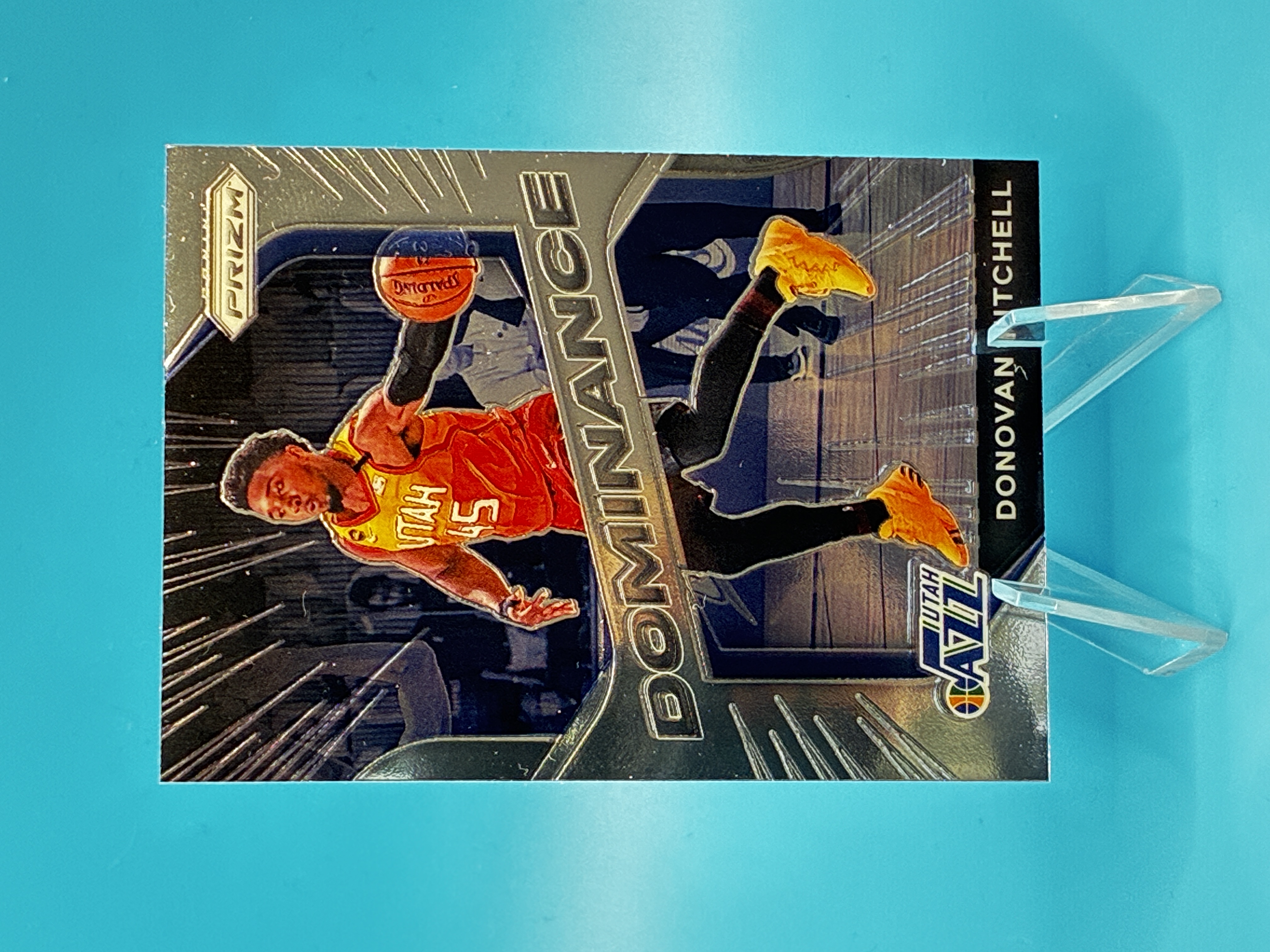 2020/2021 Panini Prizm Donovan Mitchell Dominance #6 Utah Jazz – Vorderseite