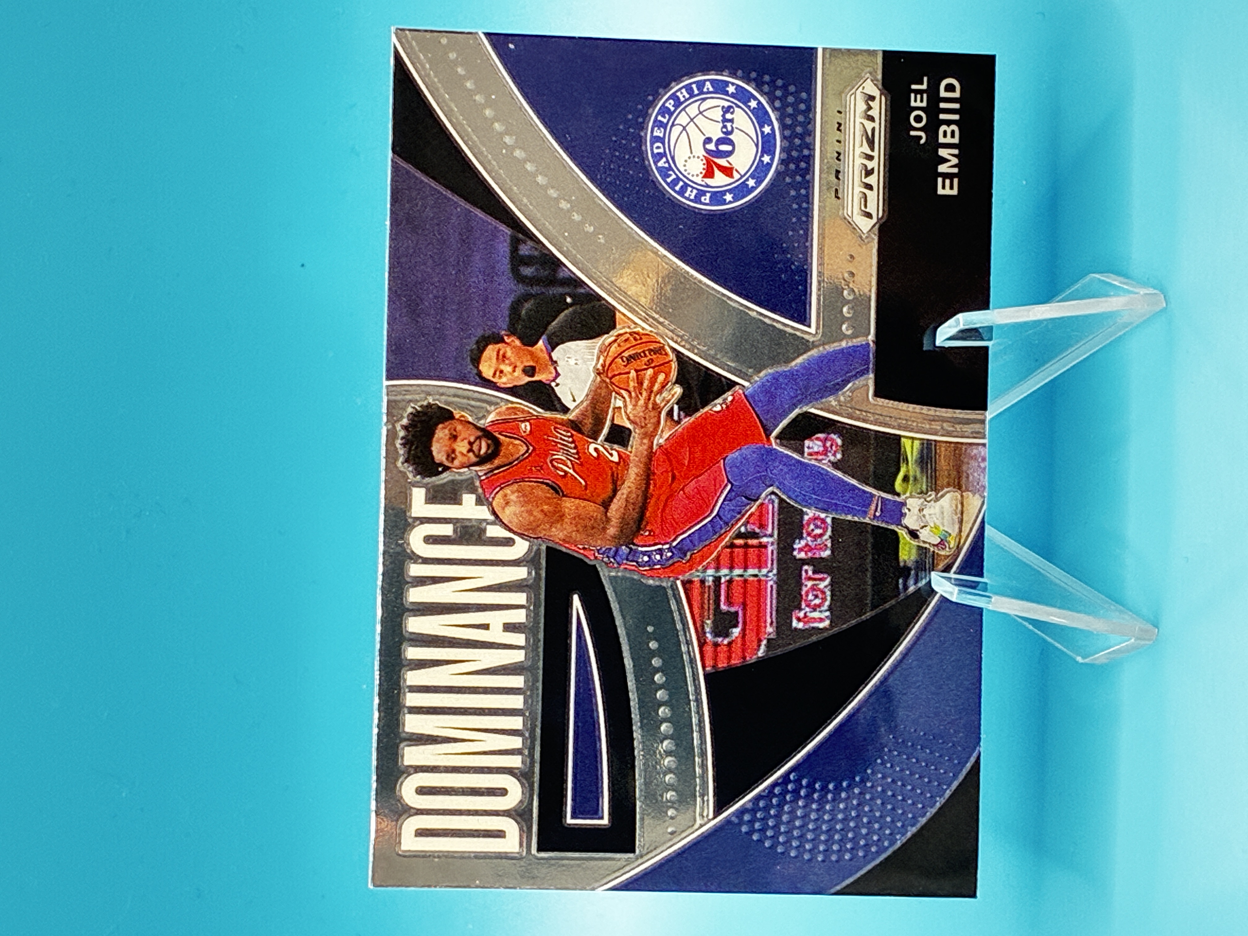 2021/2022 Panini Prizm Joel Embiid Dominance #24 Philadelphia 76ers – Vorderseite