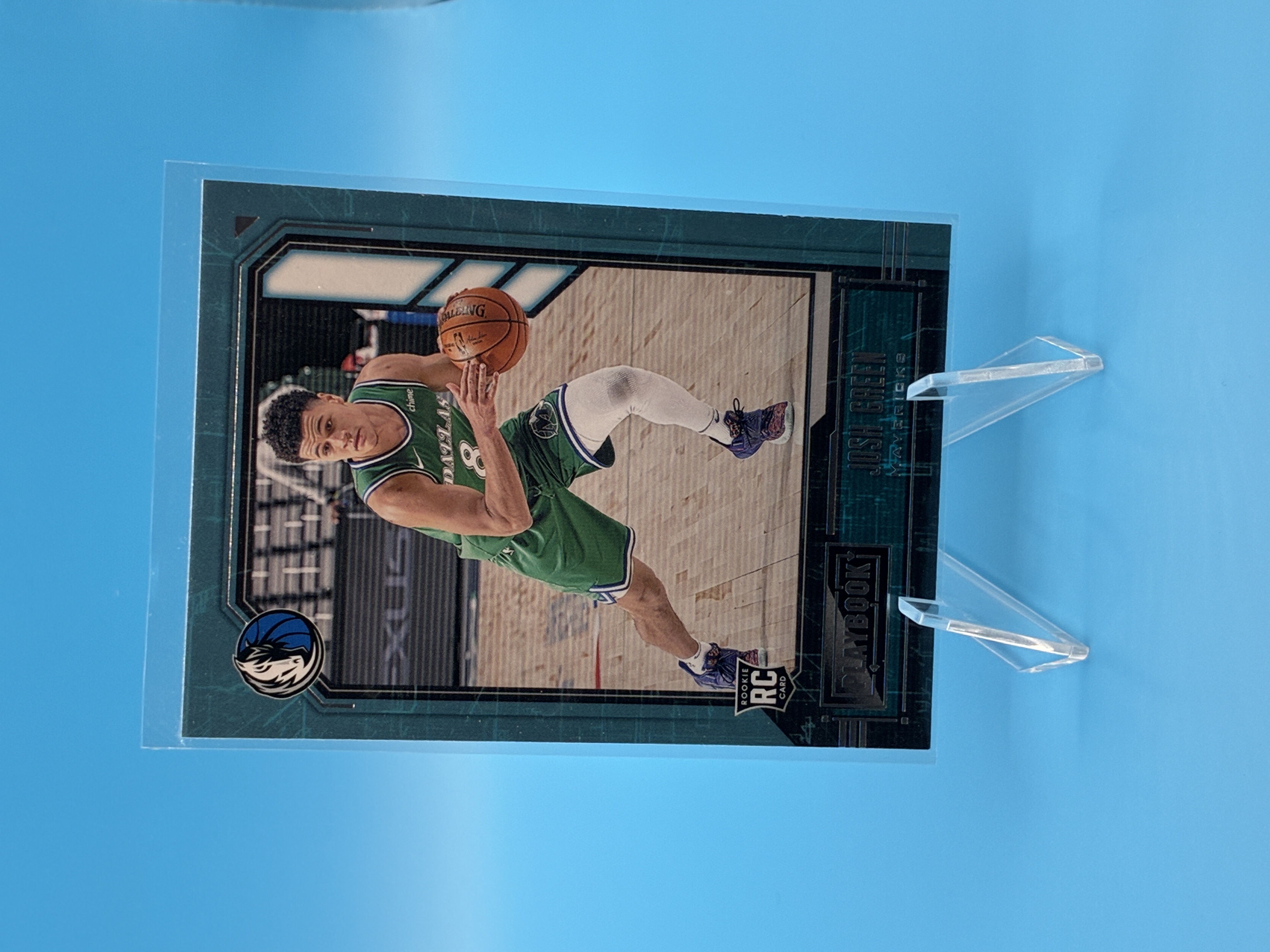 2020/2021 Panini Chronicles Playbook Josh Green #166 Dallas Mavericks – Vorderseite