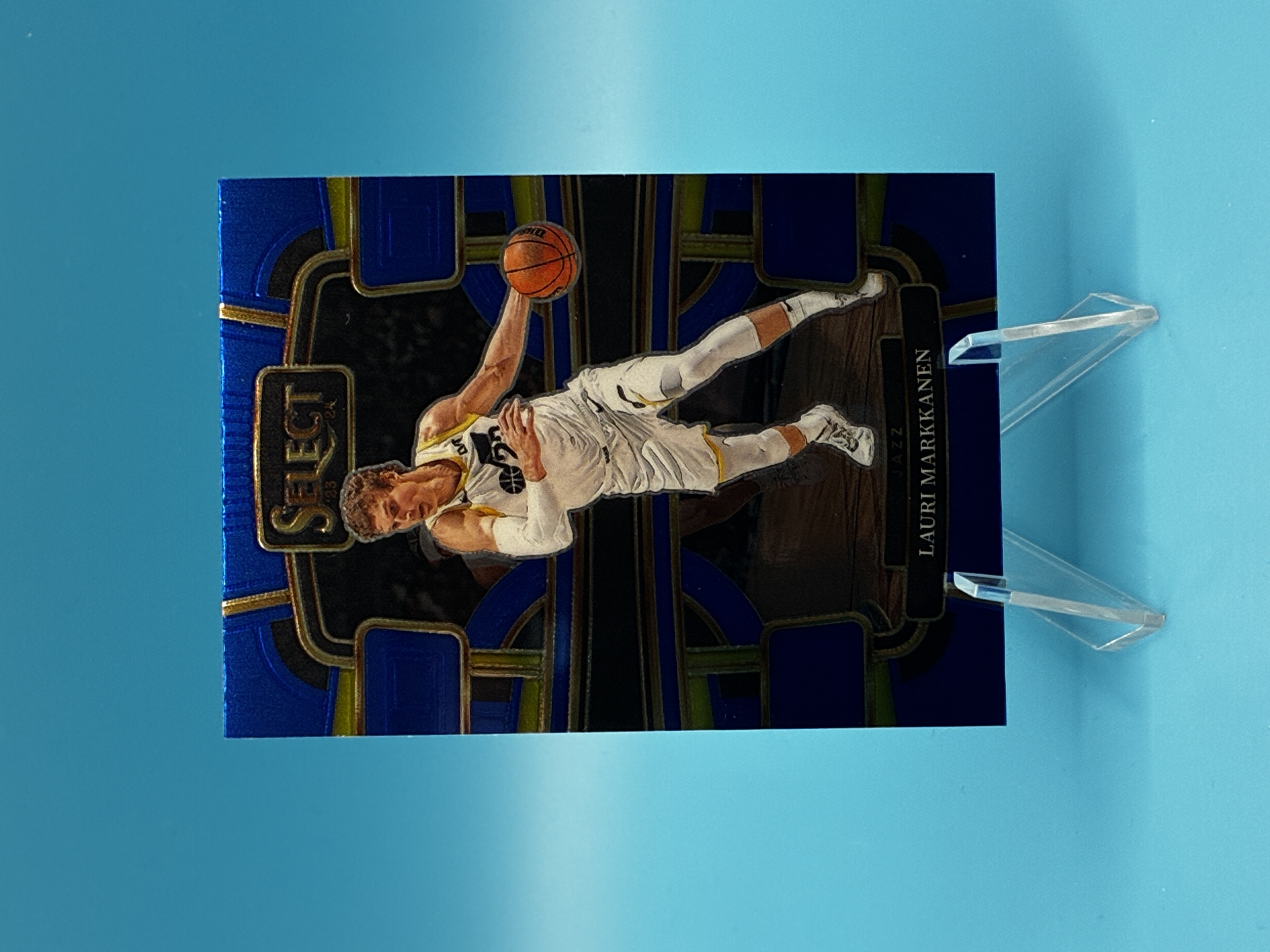2023/2024 Panini Select Lauri Markkanen Blue Concourse #19 Utah Jazz – Vorderseite