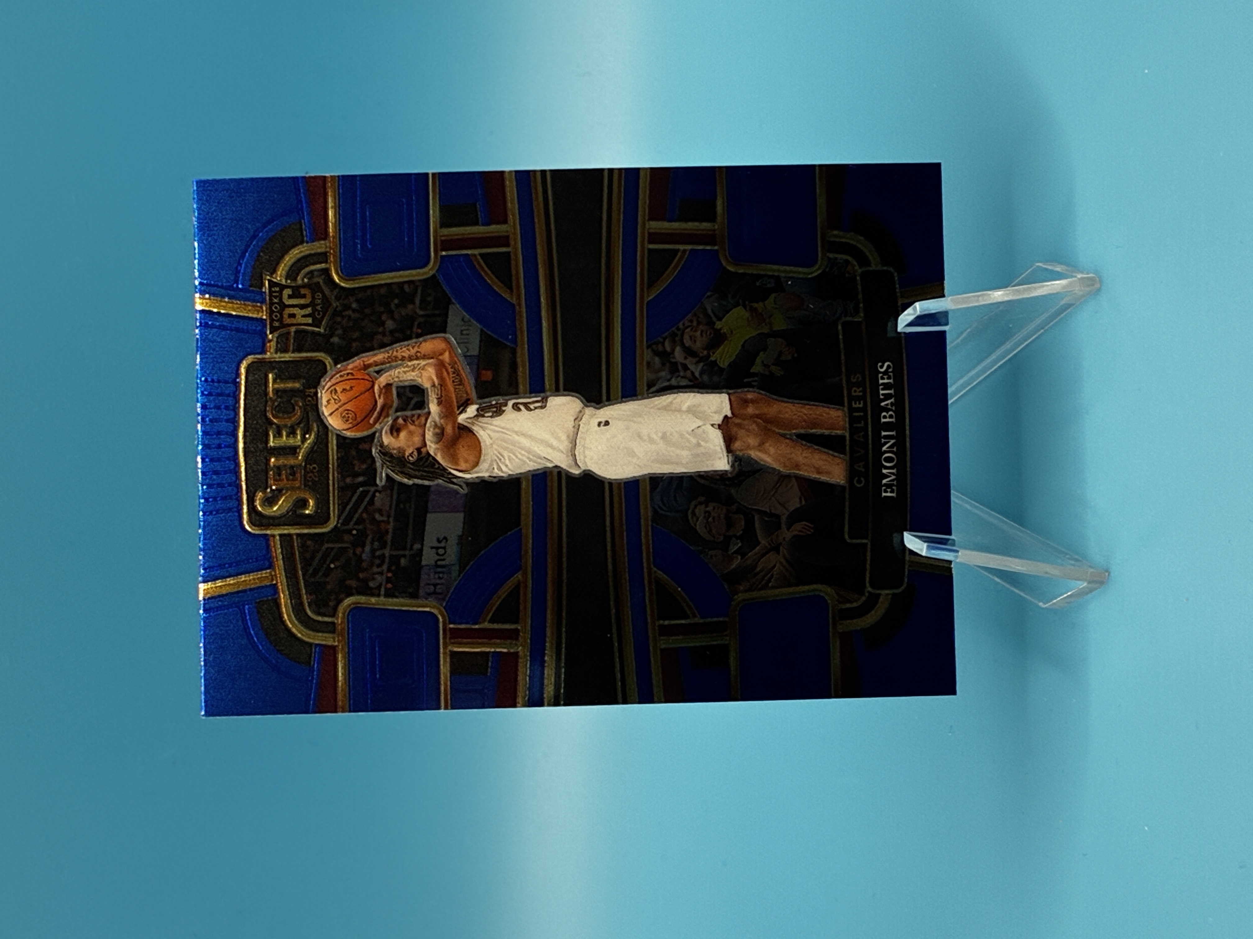 2023/2024 Panini Select Emoni Bates Blue Concourse Concourse #67 Cleveland Cavaliers – Vorderseite