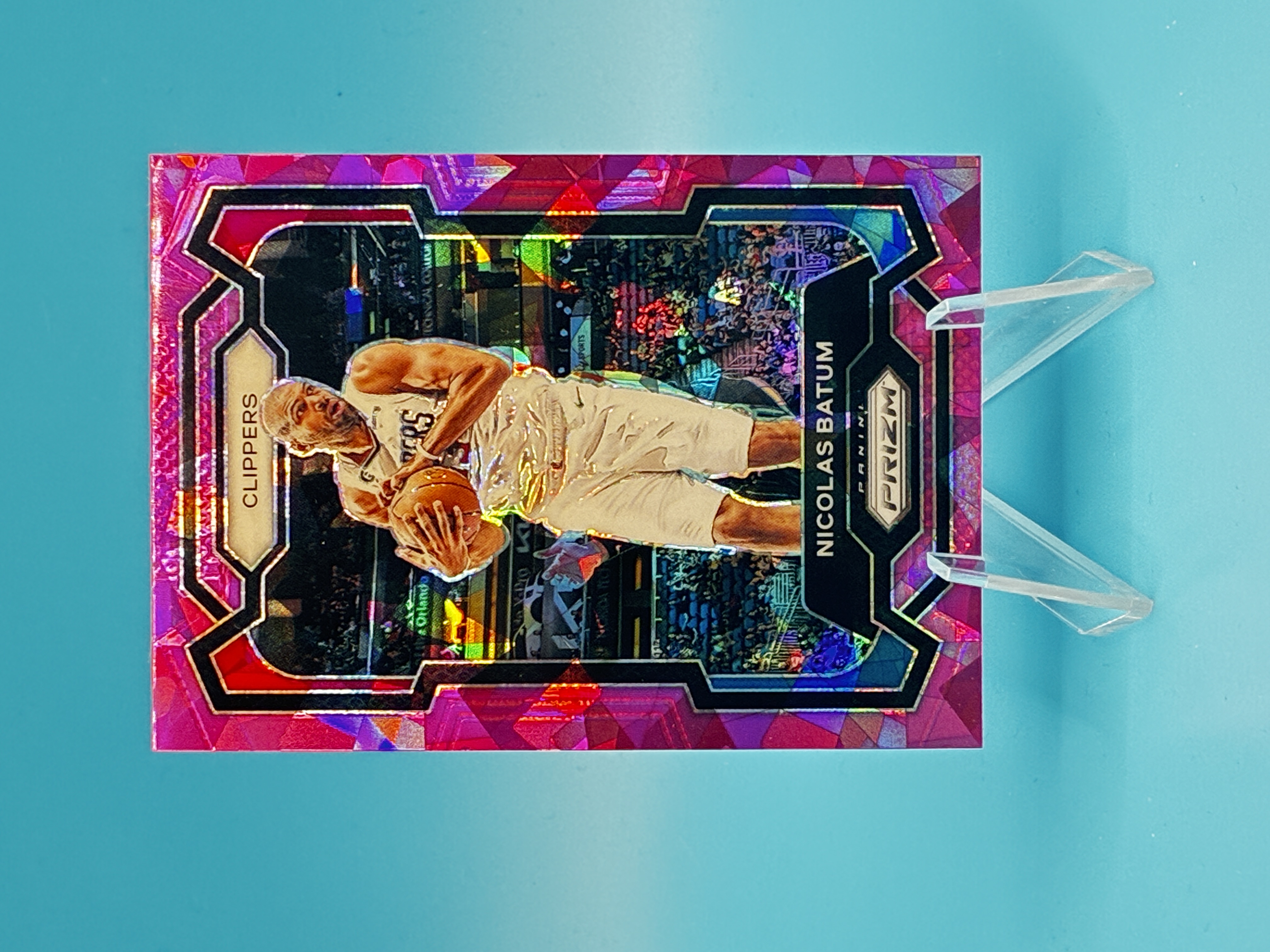 2023/2024 Panini Prizm Nicolas Batum Pink Cracked Ice #262 Los Angeles Clippers – Vorderseite