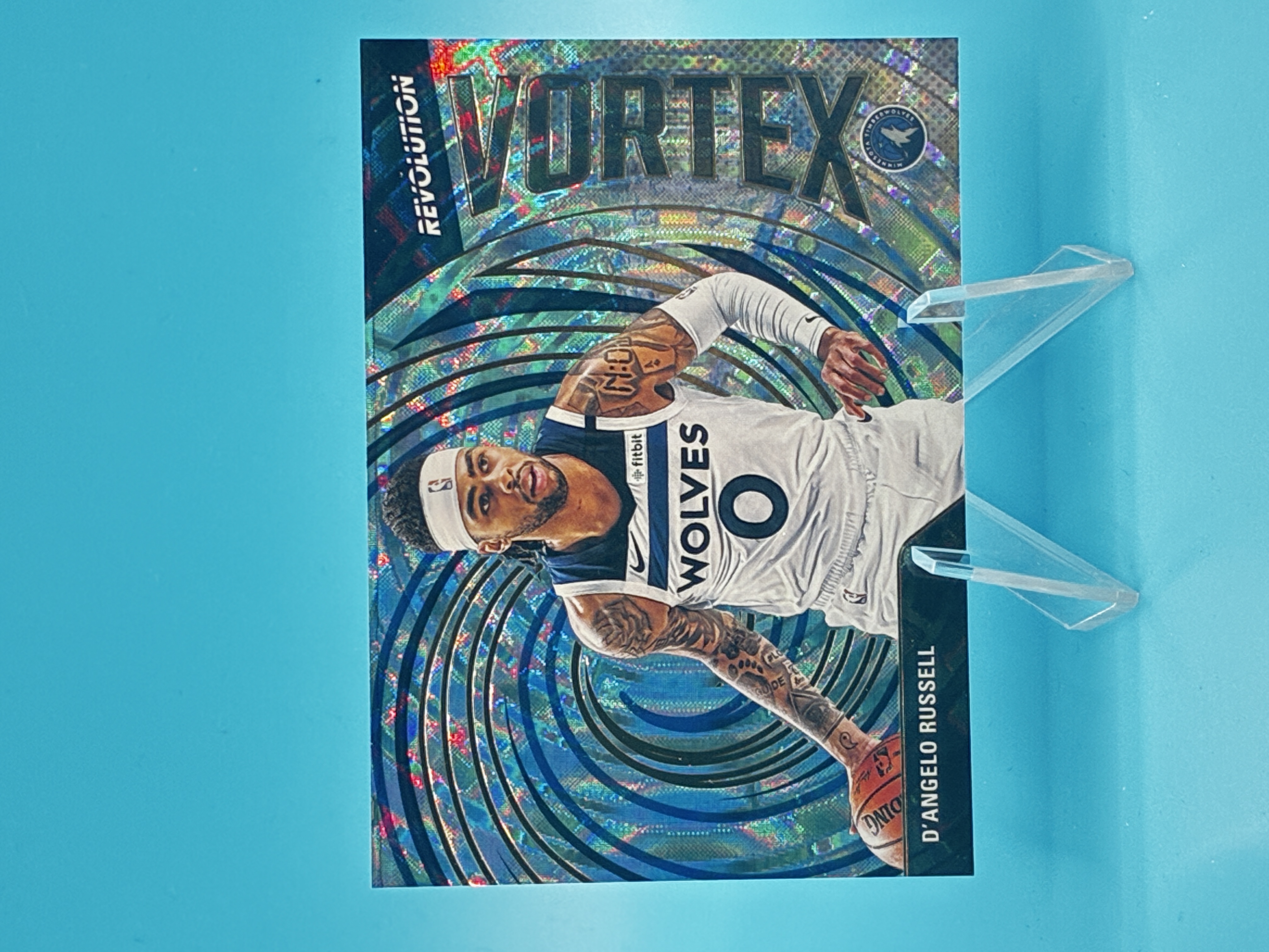 2020/2021 Panini Revolution D'Angelo Russell Vortex #32 Minnesota Timberwolves – Vorderseite