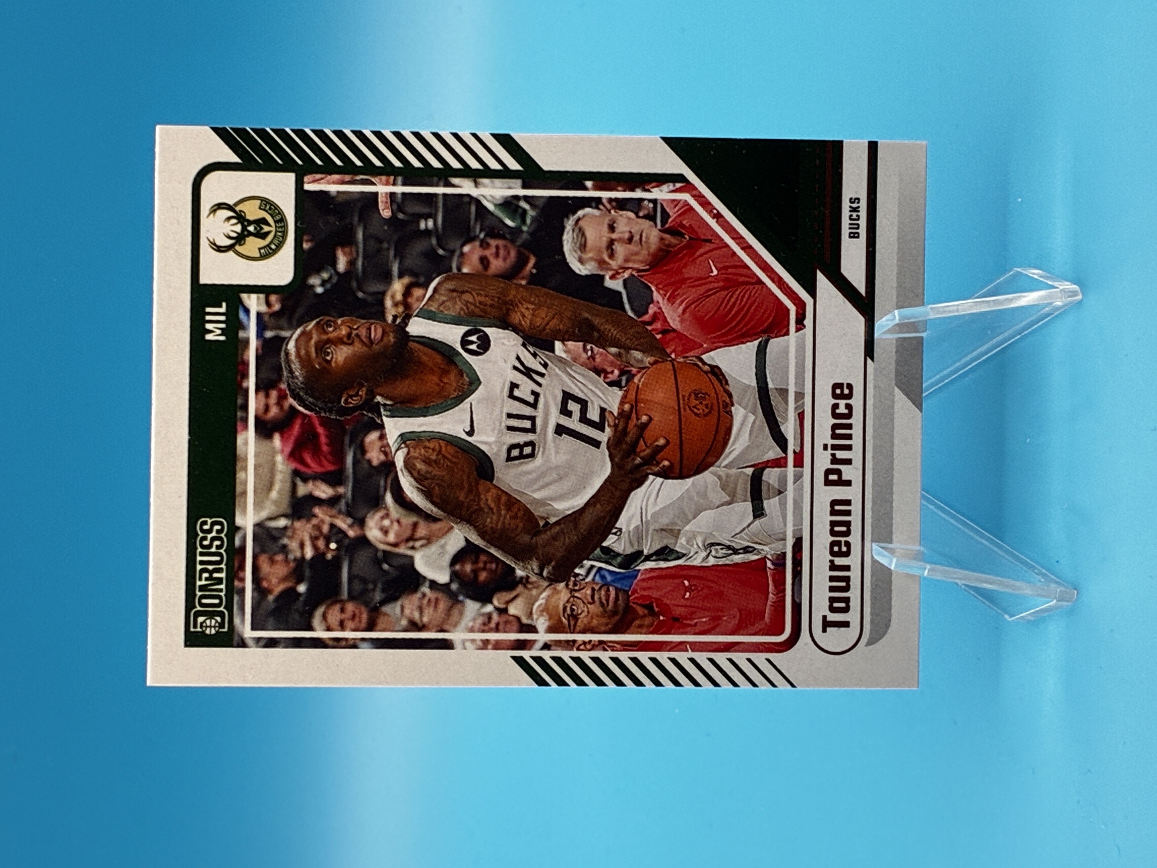 2024/2025 Panini Donruss Taurean Prince #101 Milwaukee Bucks – Vorderseite