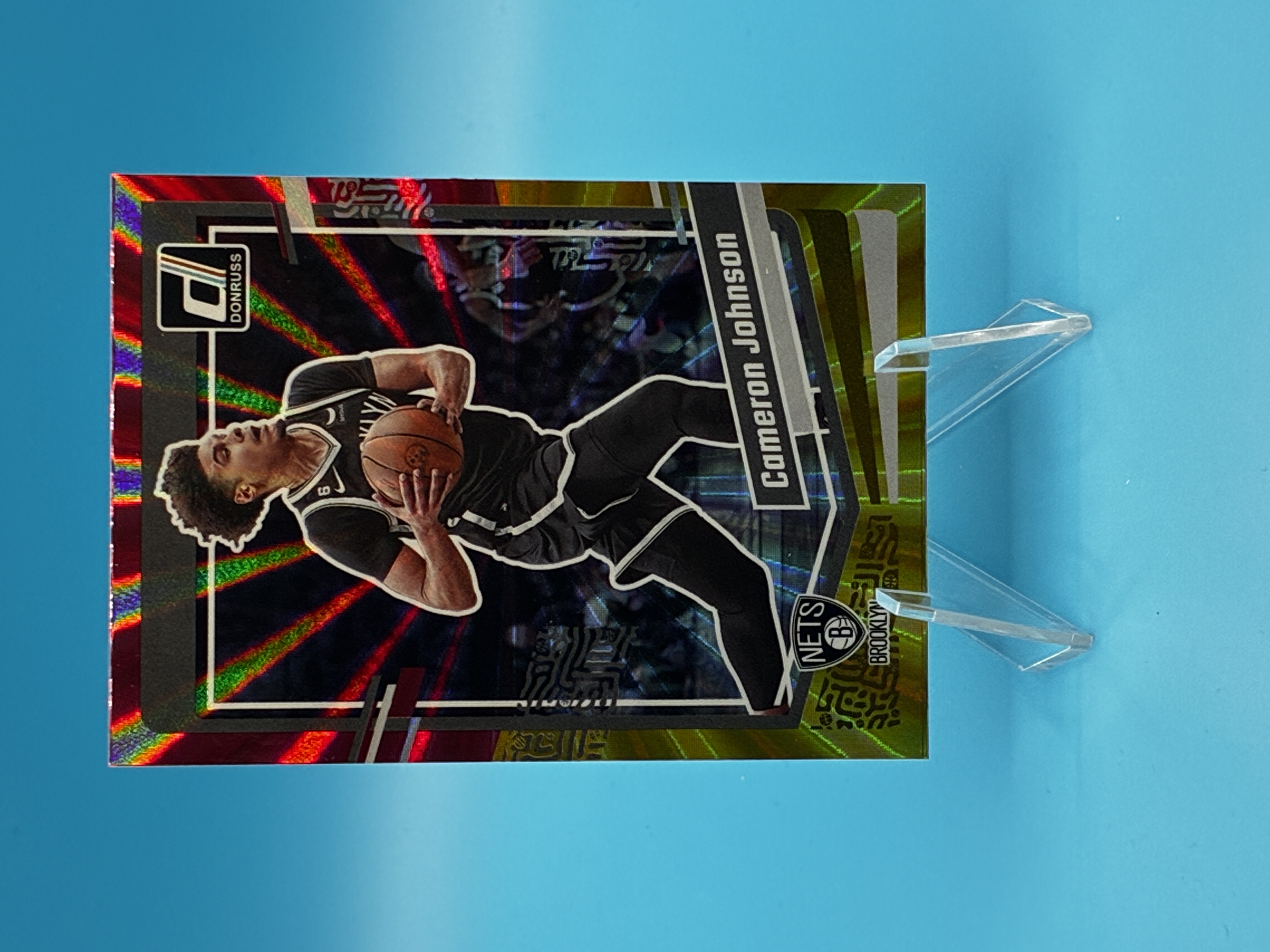 2023/2024 Panini Donruss Cameron Johnson Red Yellow Laser #165 Brooklyn Nets – Vorderseite