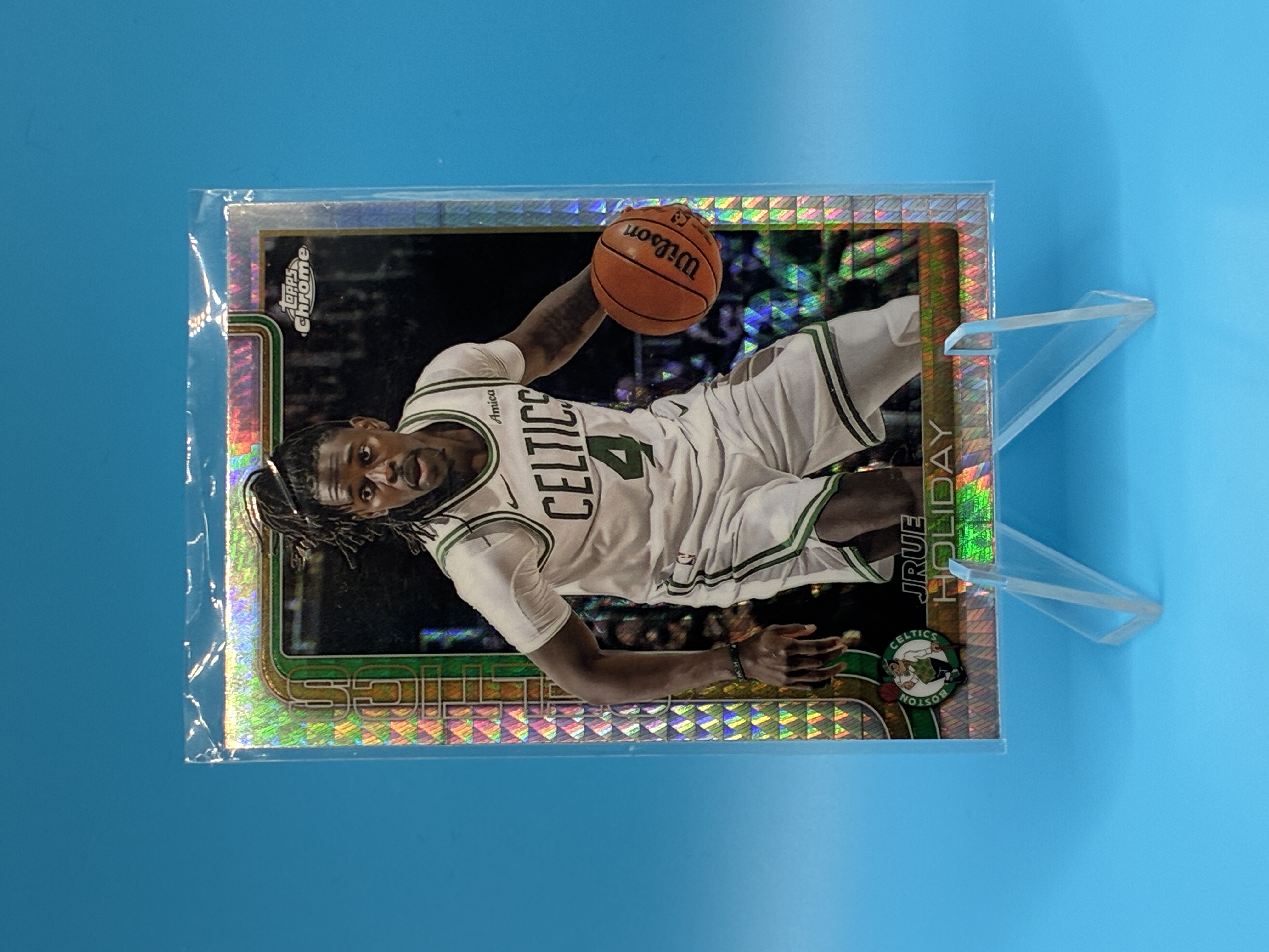 2024/2025 Topps Chrome Jrue Holiday Prizm Refractor #46 Boston Celtics – Vorderseite