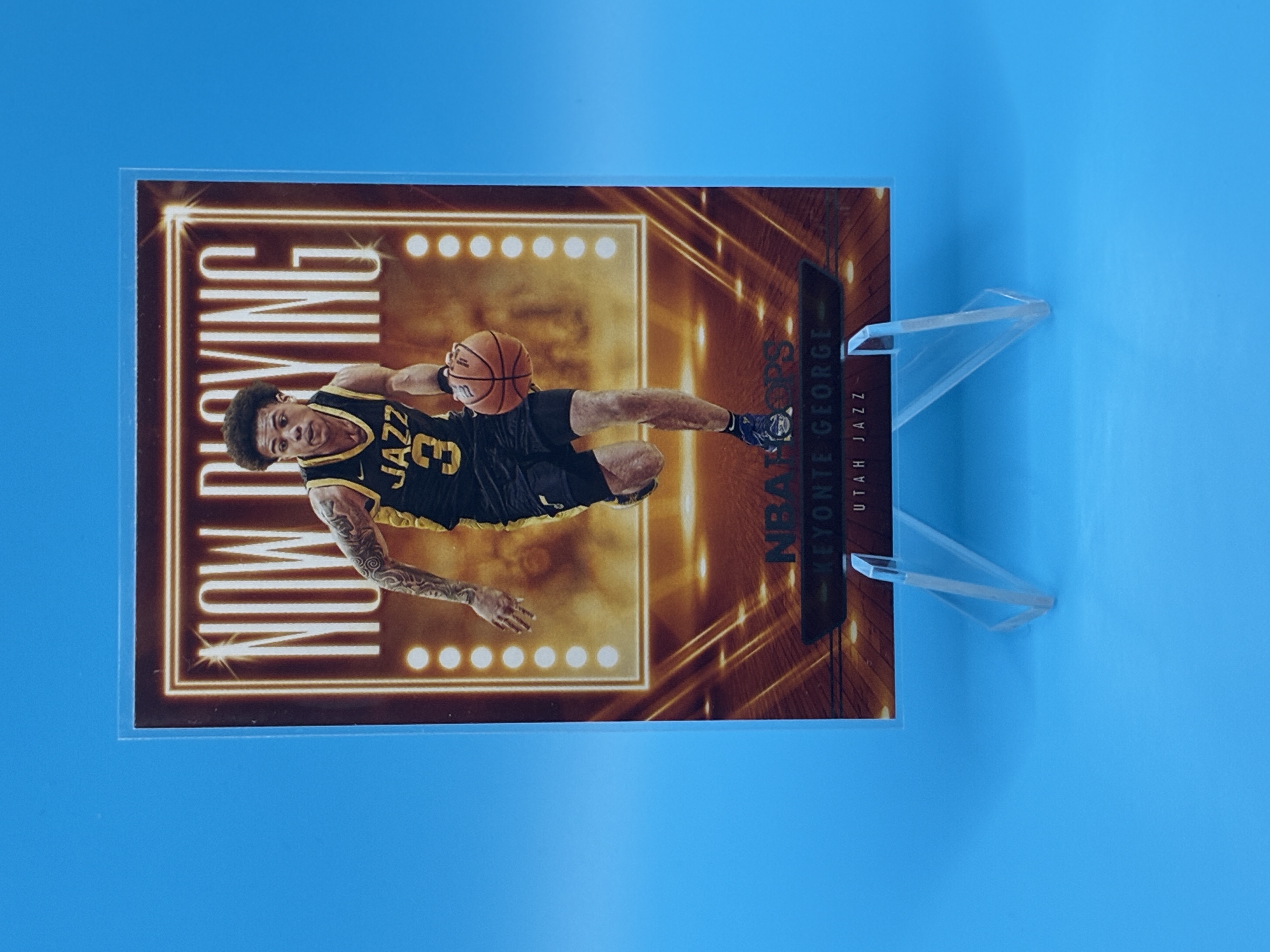 2023/2024 Panini Hoops Keyonte George Now Playing #1 Utah Jazz – Vorderseite