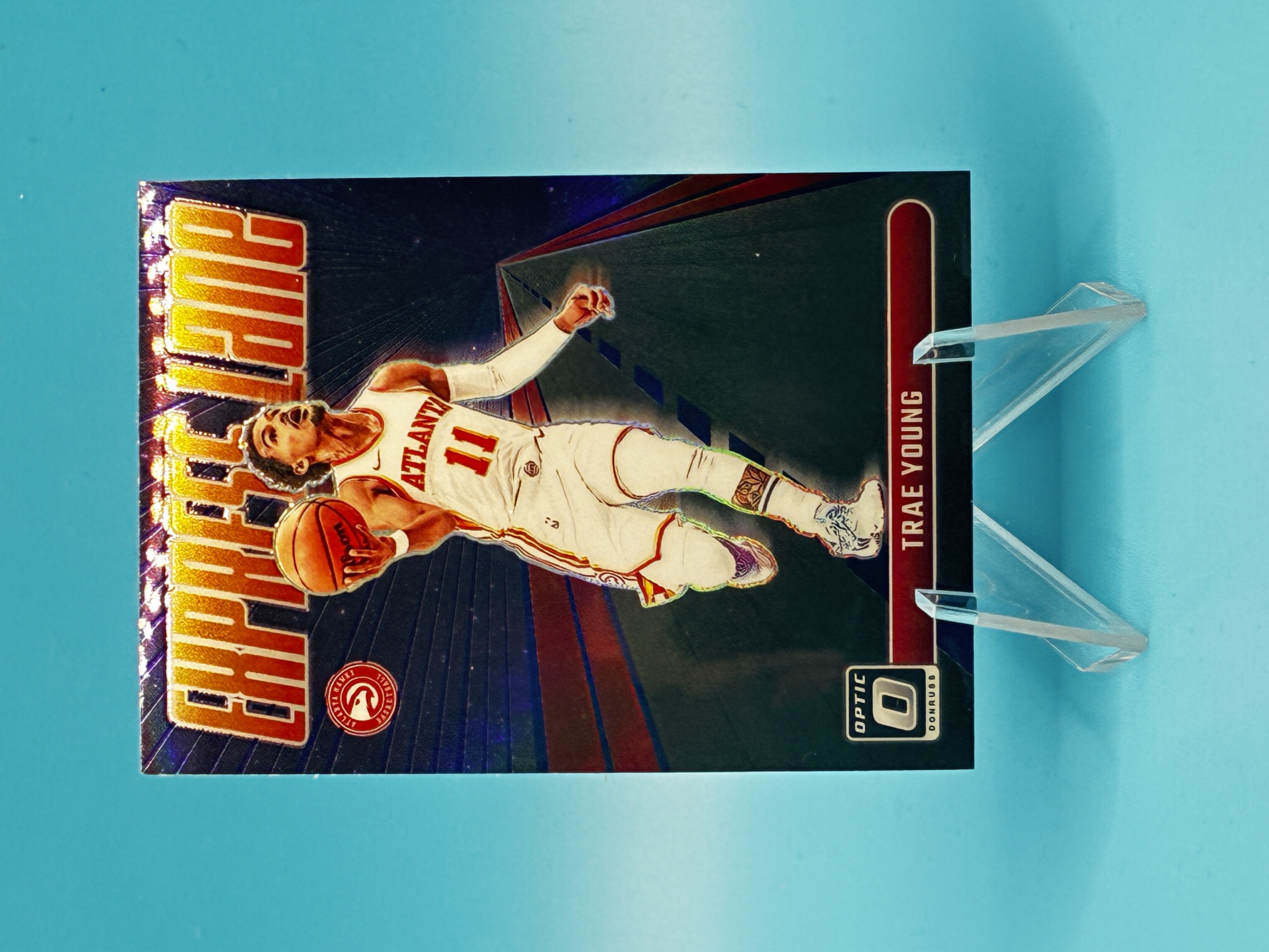 2023/2024 Panini Optic Trae Young Express Lane #22 Atlanta Hawks – Vorderseite