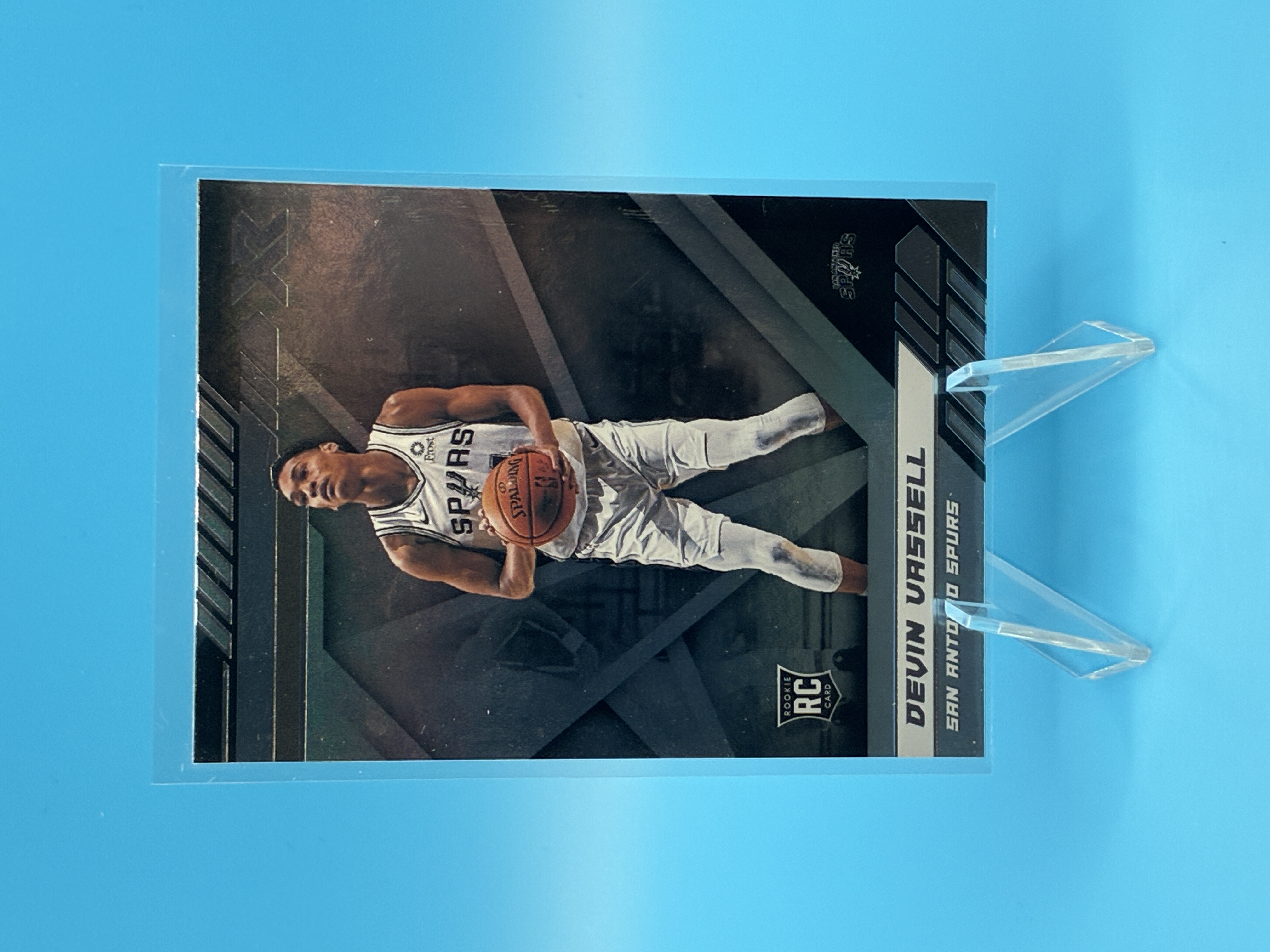 2020/2021 Panini Chronicles XR Devin Vassell #284 San Antonio Spurs – Vorderseite
