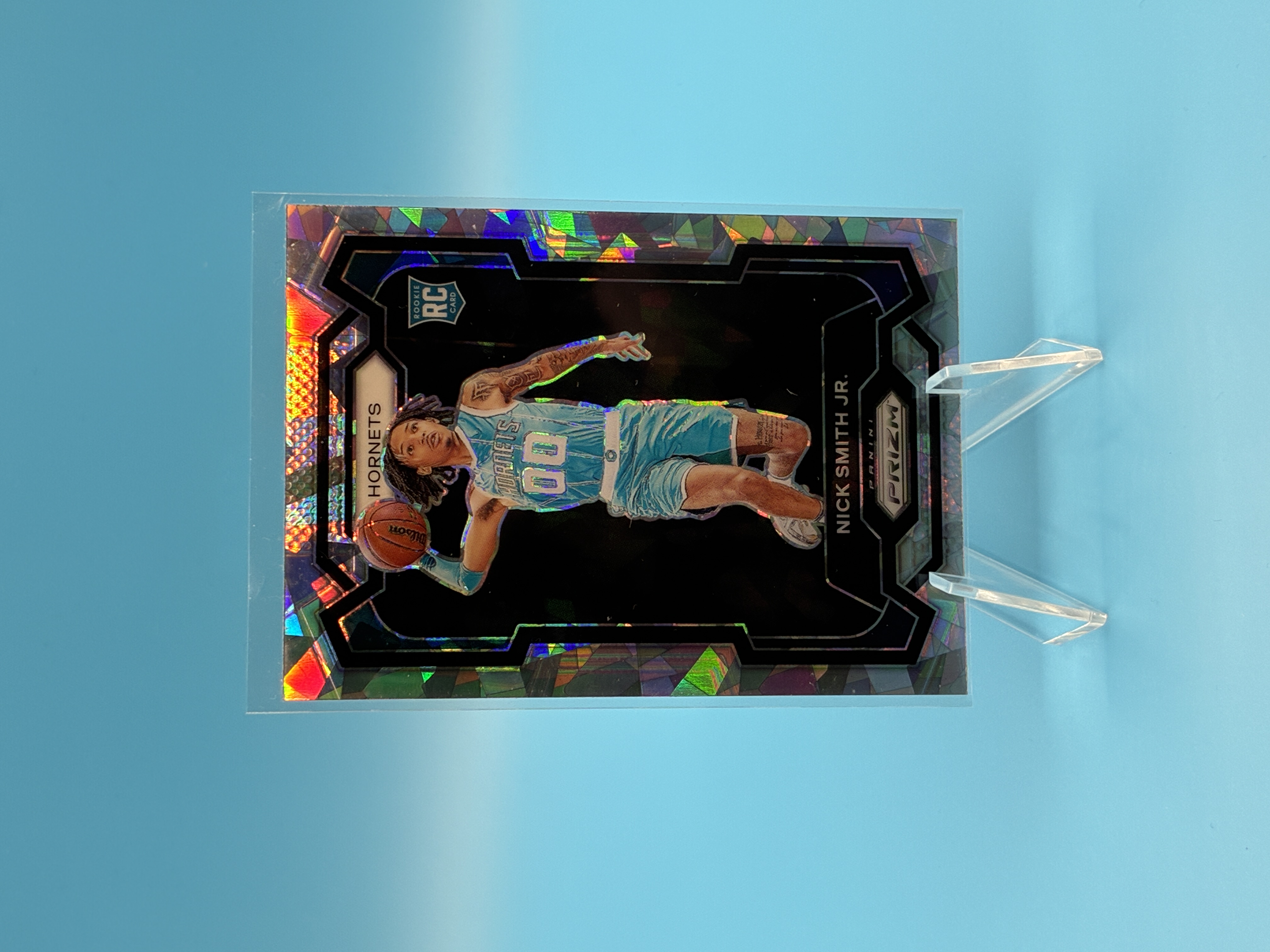 2023/2024 Panini Prizm Nick Smith Jr. Silver Cracked Ice #135 Charlotte Hornets – Vorderseite