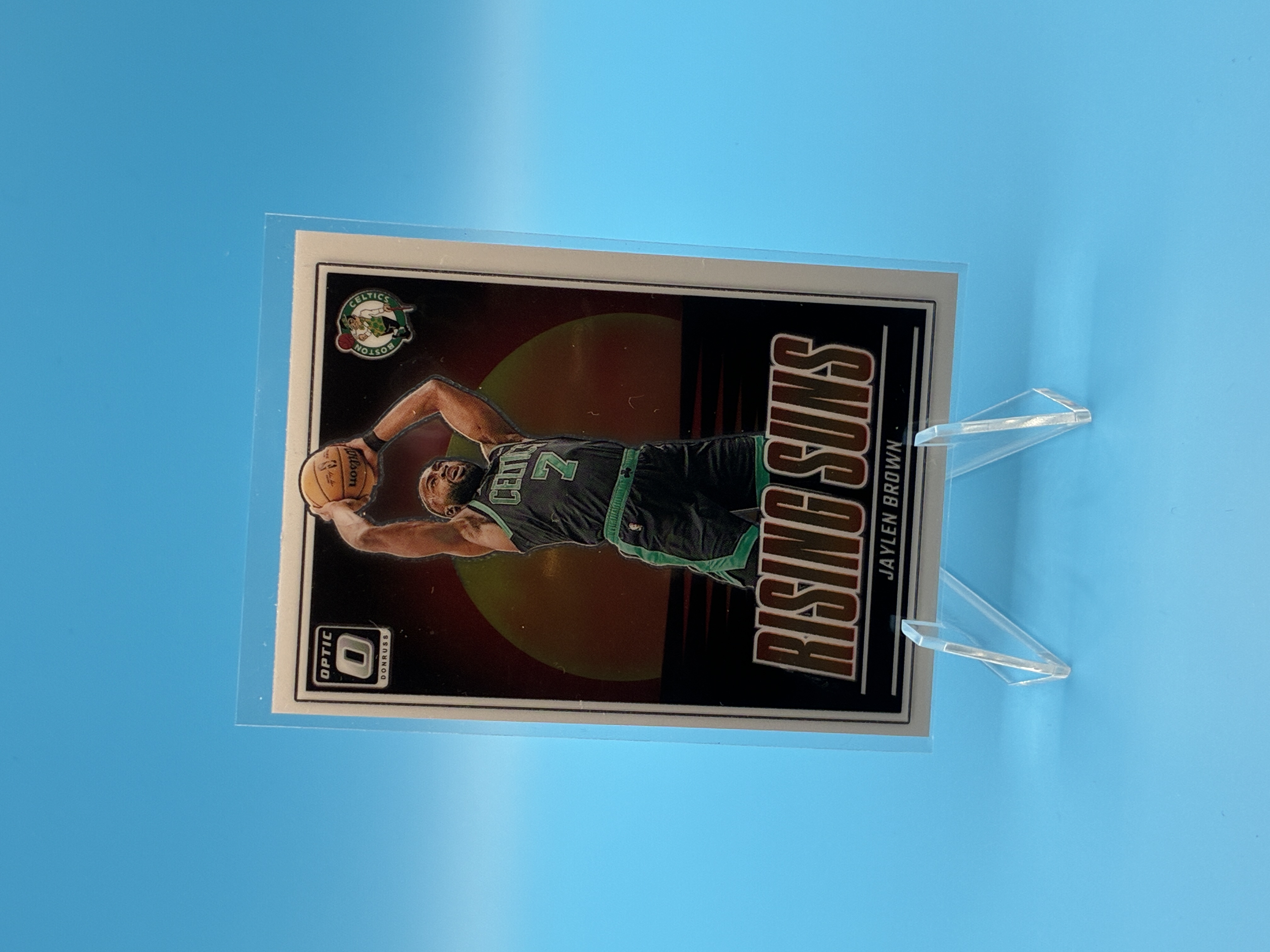 2024/2025 Panini Optic Jaylen Brown Rising Suns #17 Boston Celtics – Vorderseite