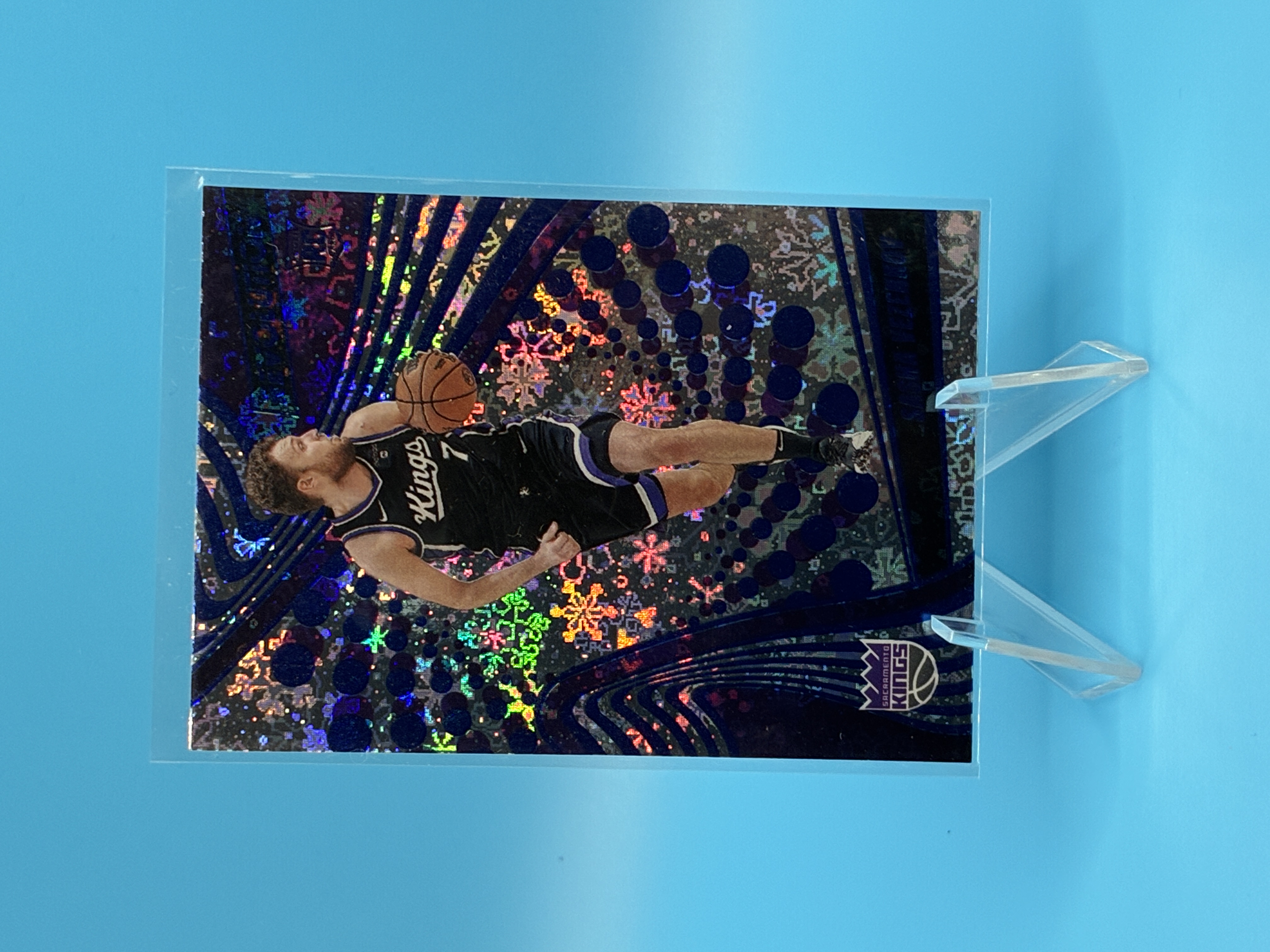 2023/2024 Panini Revolution Sasha Vezenkov Winter #149 Sacramento Kings – Vorderseite