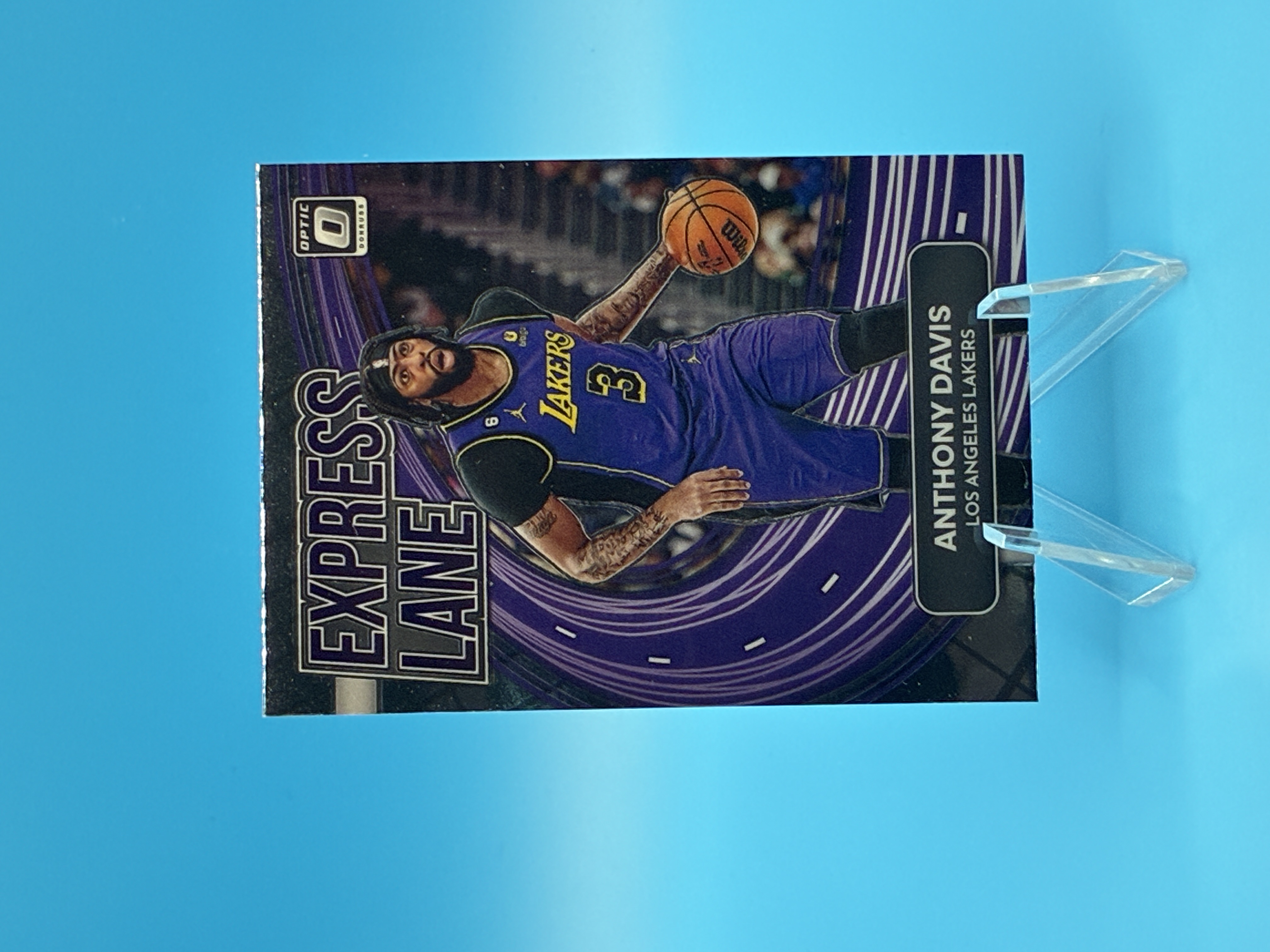 2022/2023 Panini Donruss Optic Anthony Davis Express Lane #22 Los Angeles Lakers – Vorderseite