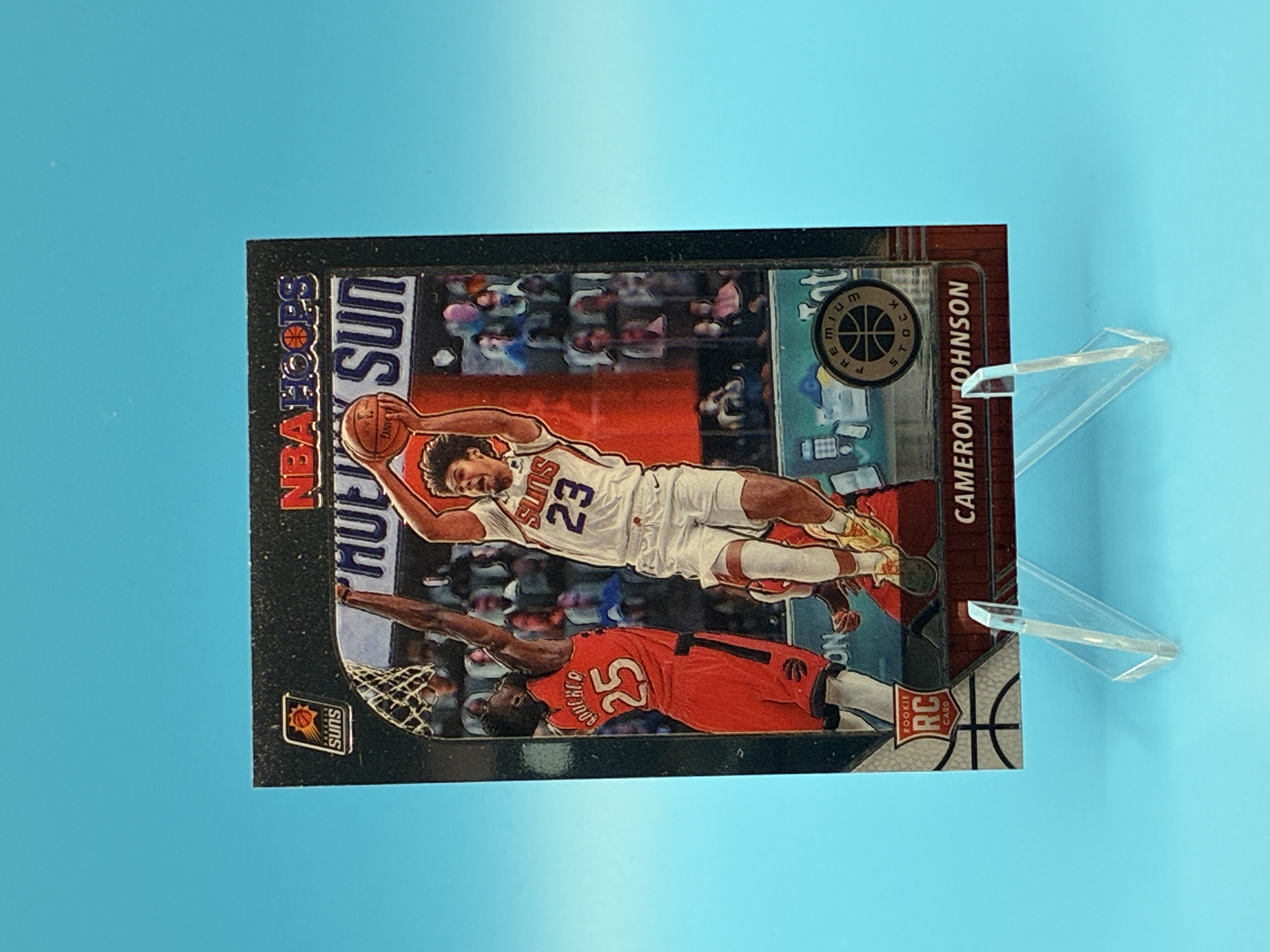 2019/2020 Panini Hoops Premium Stock Cameron Johnson #208 Phoenix Suns – Vorderseite