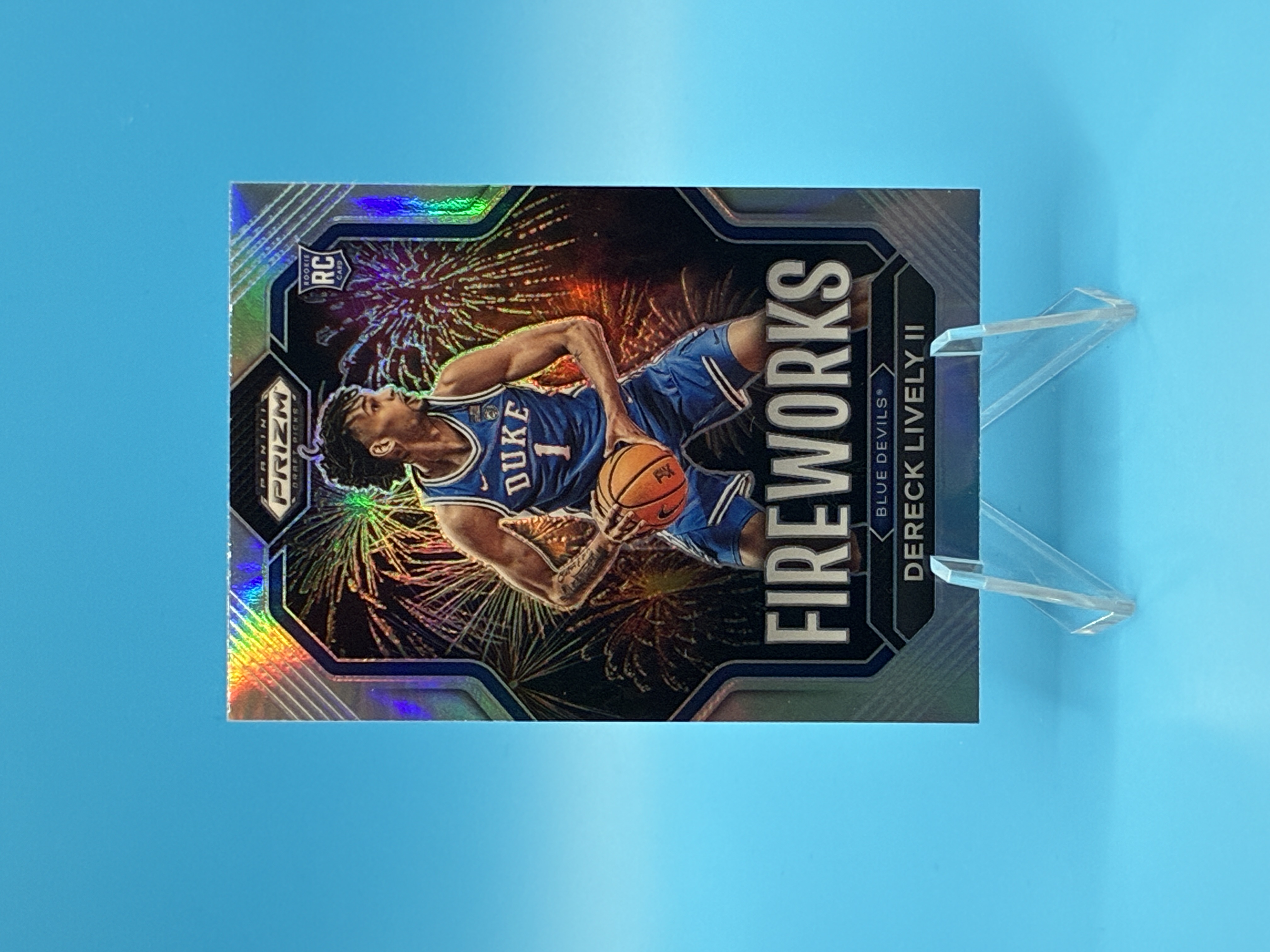 2023/2024 Panini Prizm Draft Picks Dereck Lively II Silver Fireworks #15 Duke Blue Devils – Vorderseite