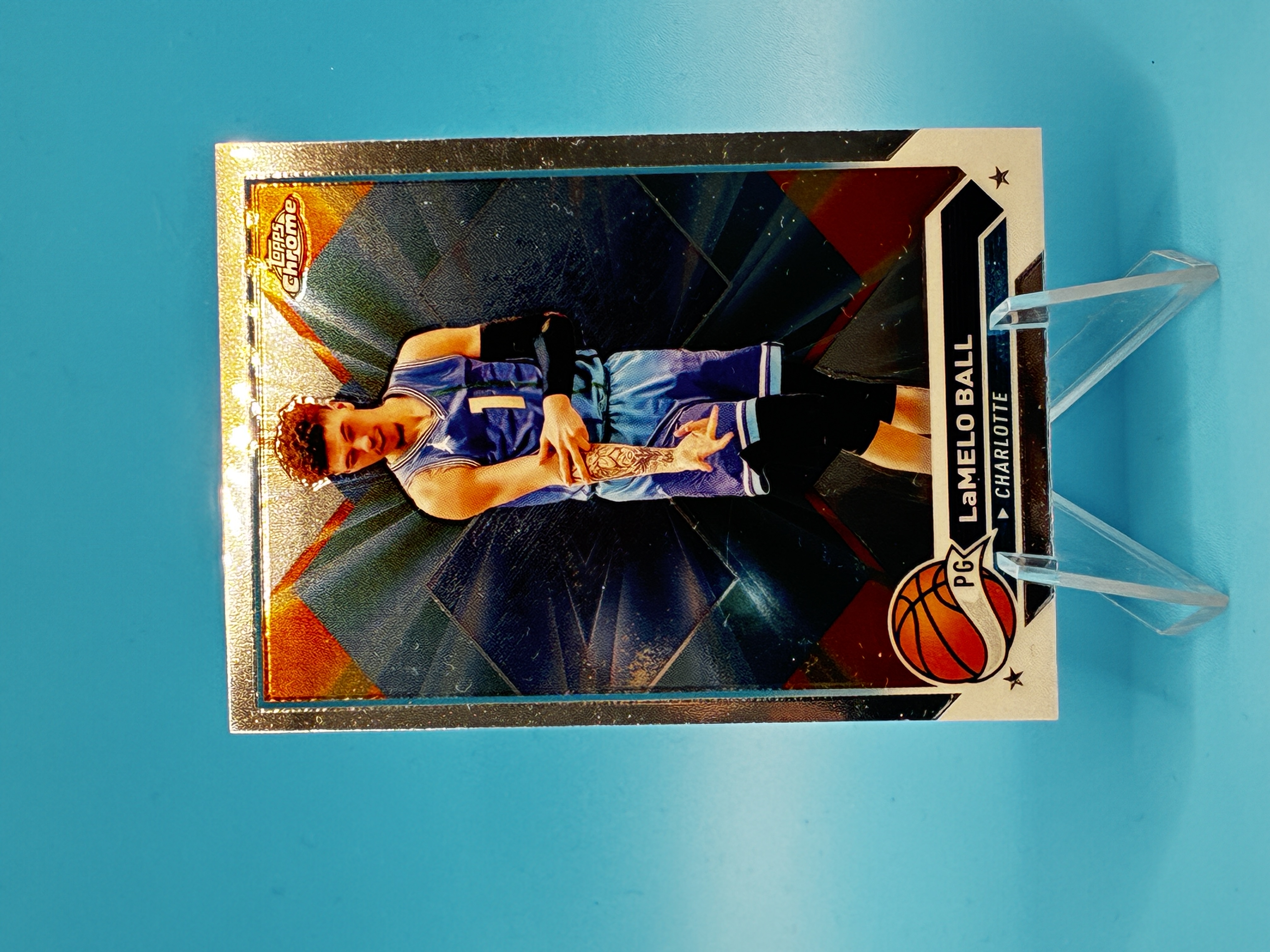 2023/2024 Topps Chrome LaMelo Ball #41 Charlotte Hornets – Vorderseite