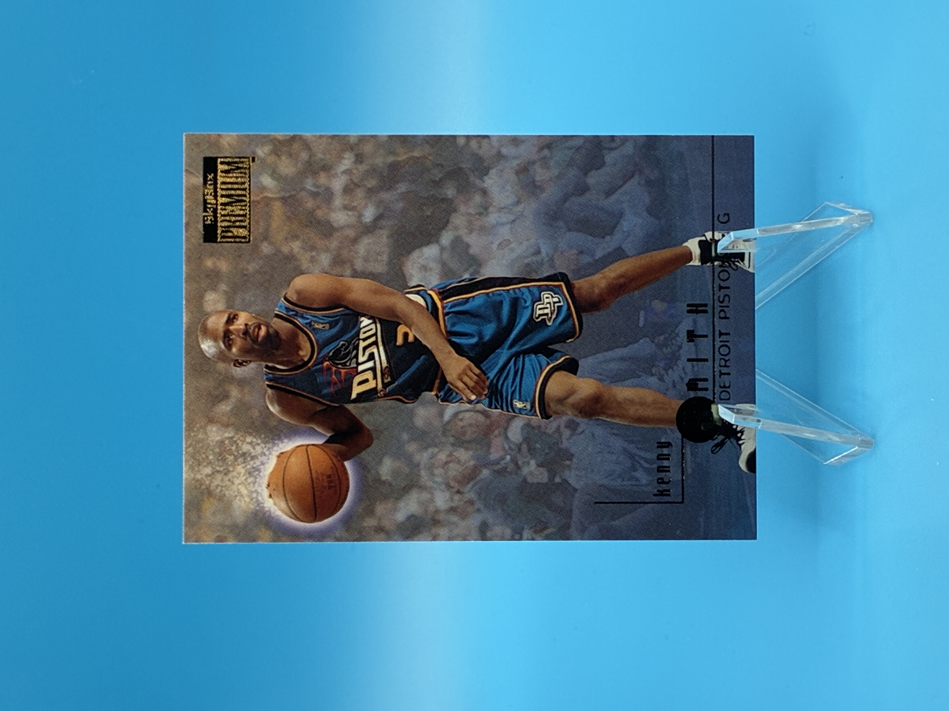 1996-97 SkyBox Premium Kenny Smith #153 Detroit Pistons – Vorderseite