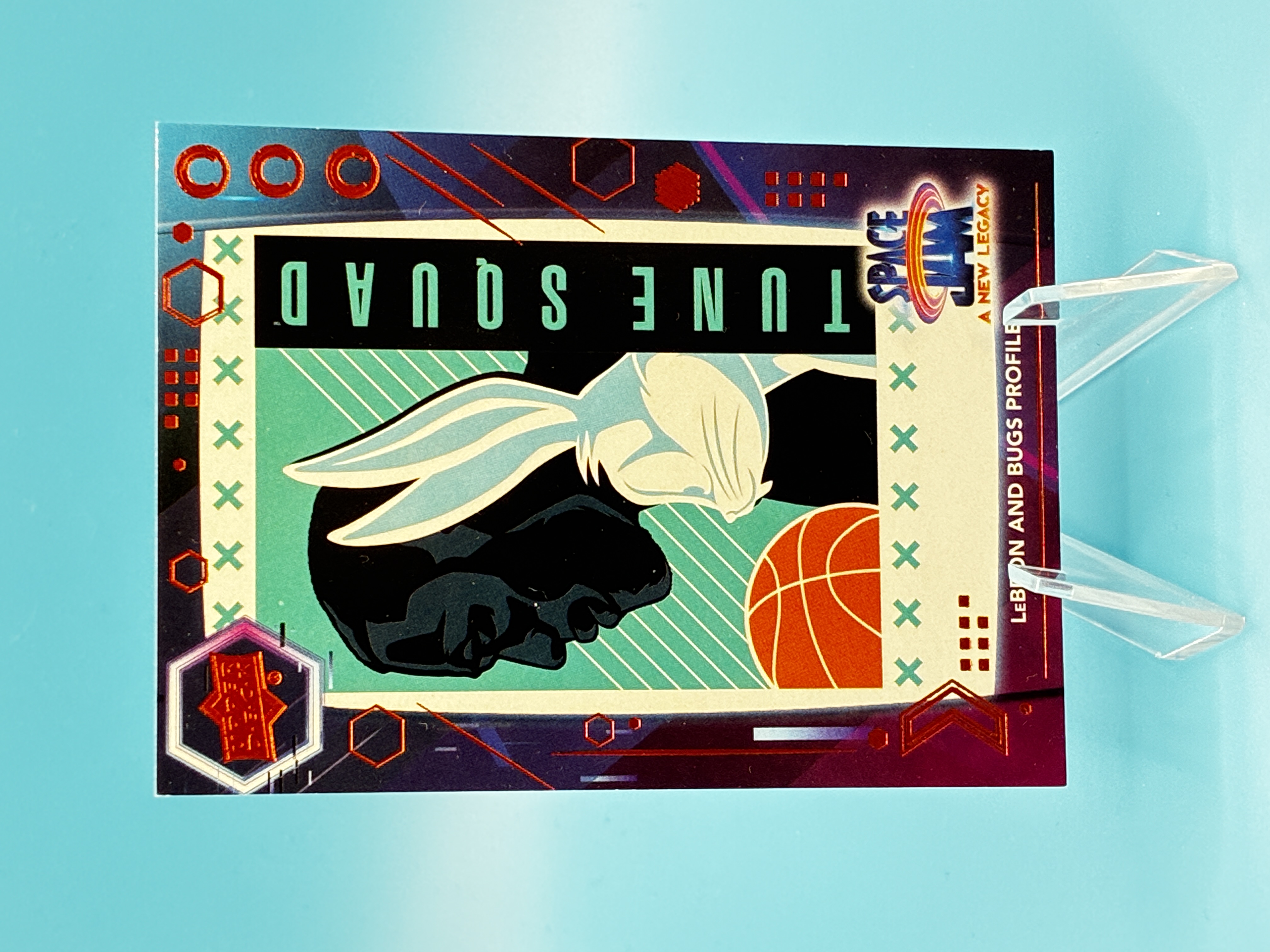 2022 Upper Deck Space Jam LeBron James LeBron and Bugs Profiles #43 Tune Squad – Vorderseite