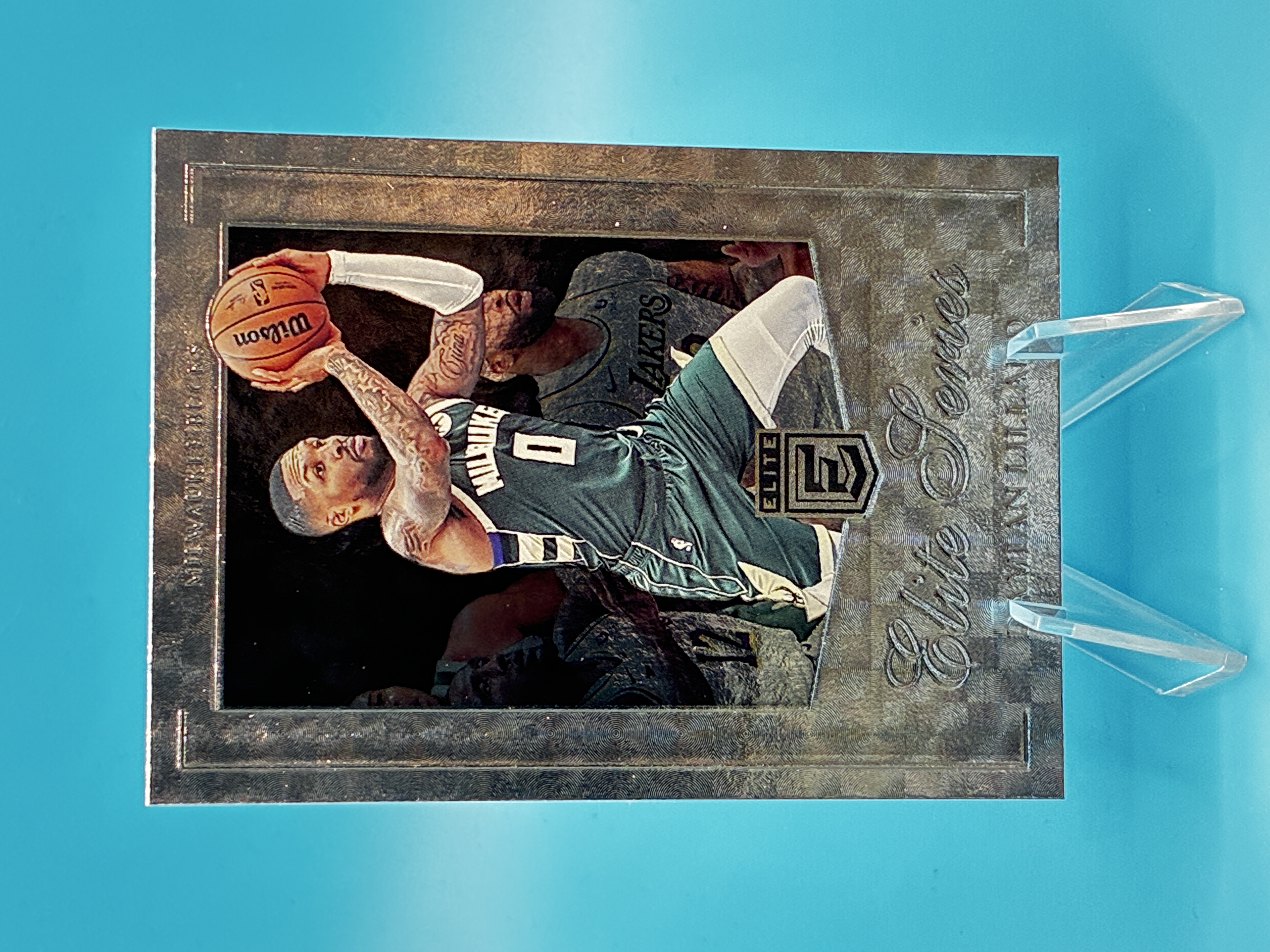 2023/2024 Panini Donruss Elite Damian Lillard Elite Series #10 Milwaukee Bucks – Vorderseite