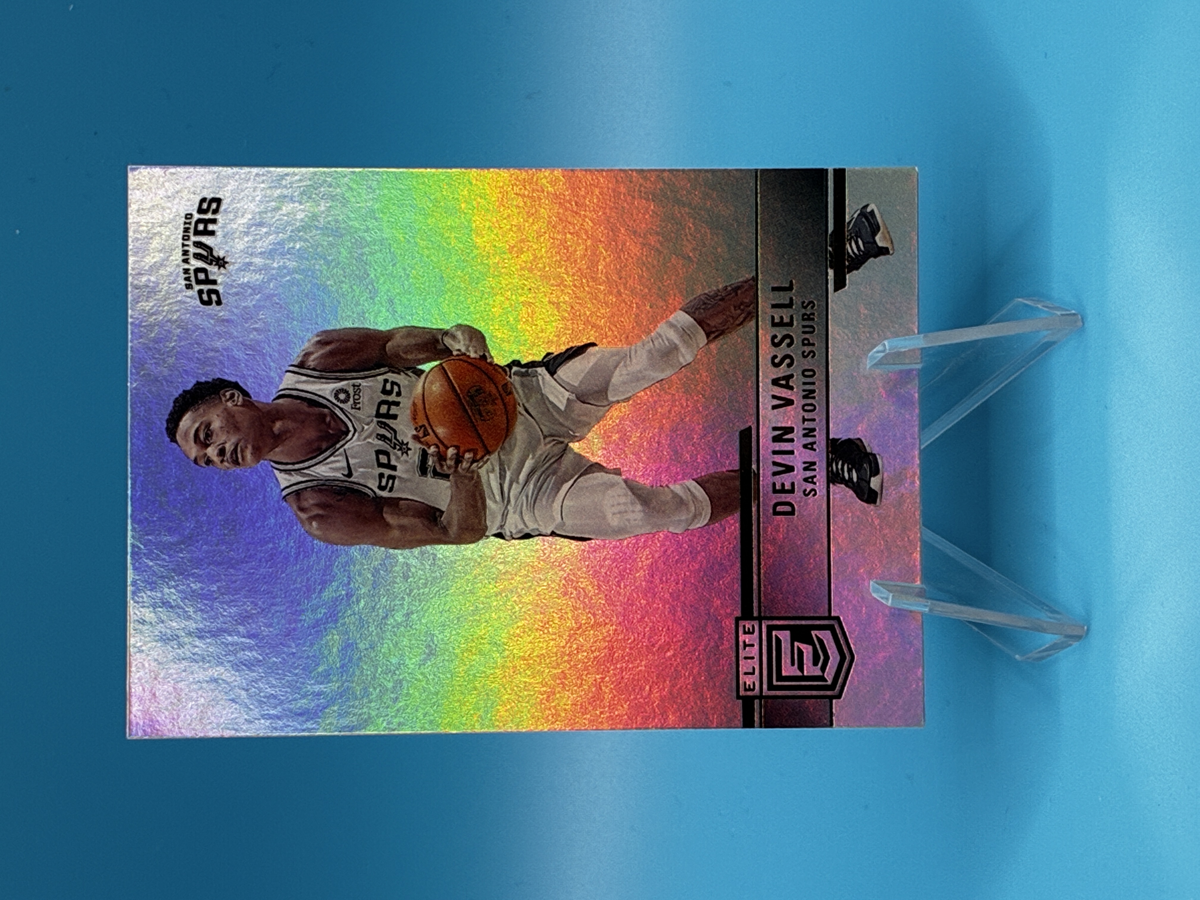 2021/2022 Panini Donruss Elite Devin Vassell #43 San Antonio Spurs – Vorderseite