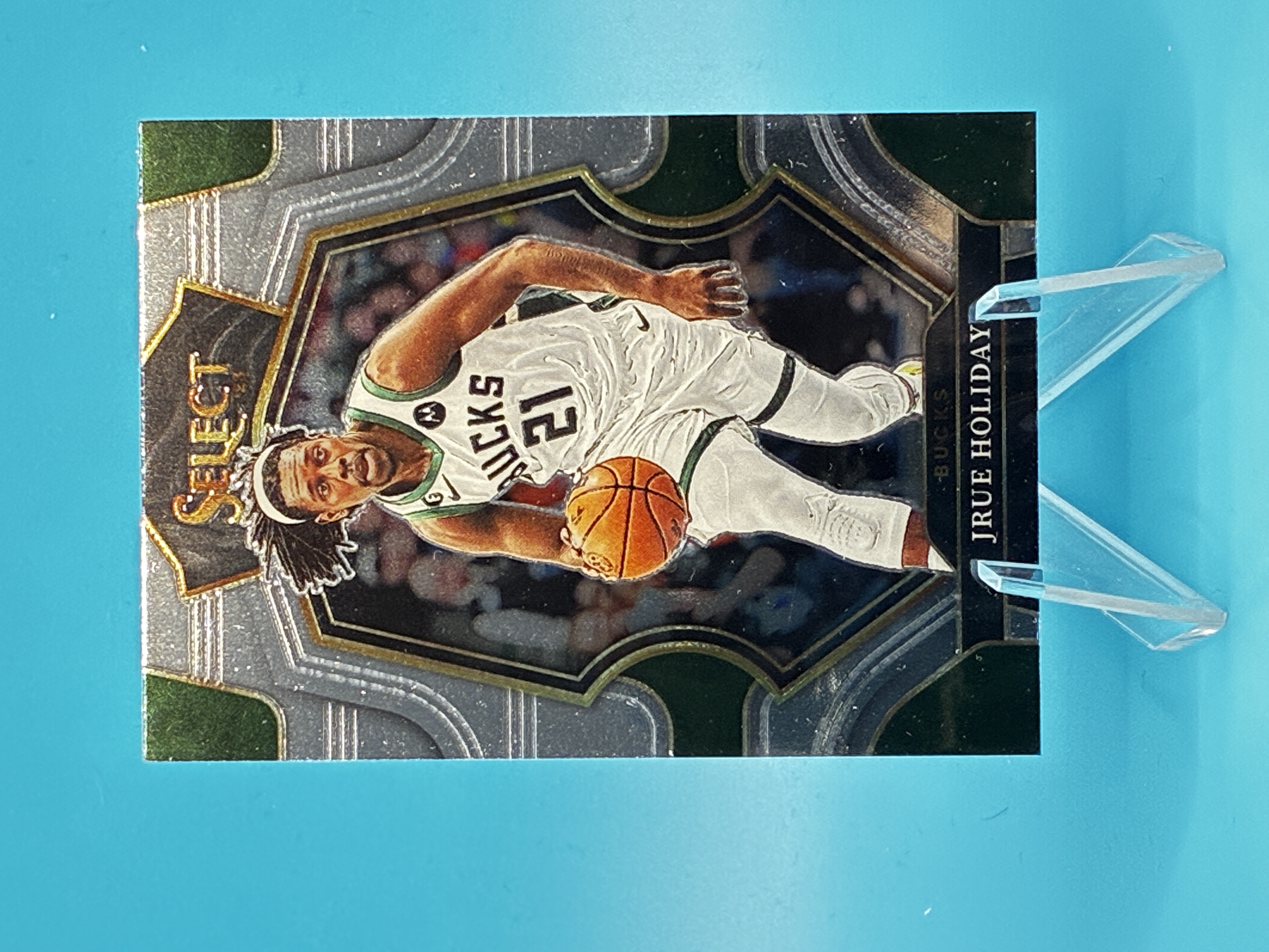 2022/2023 Panini Select Jrue Holiday Premier Level #115 Milwaukee Bucks – Vorderseite