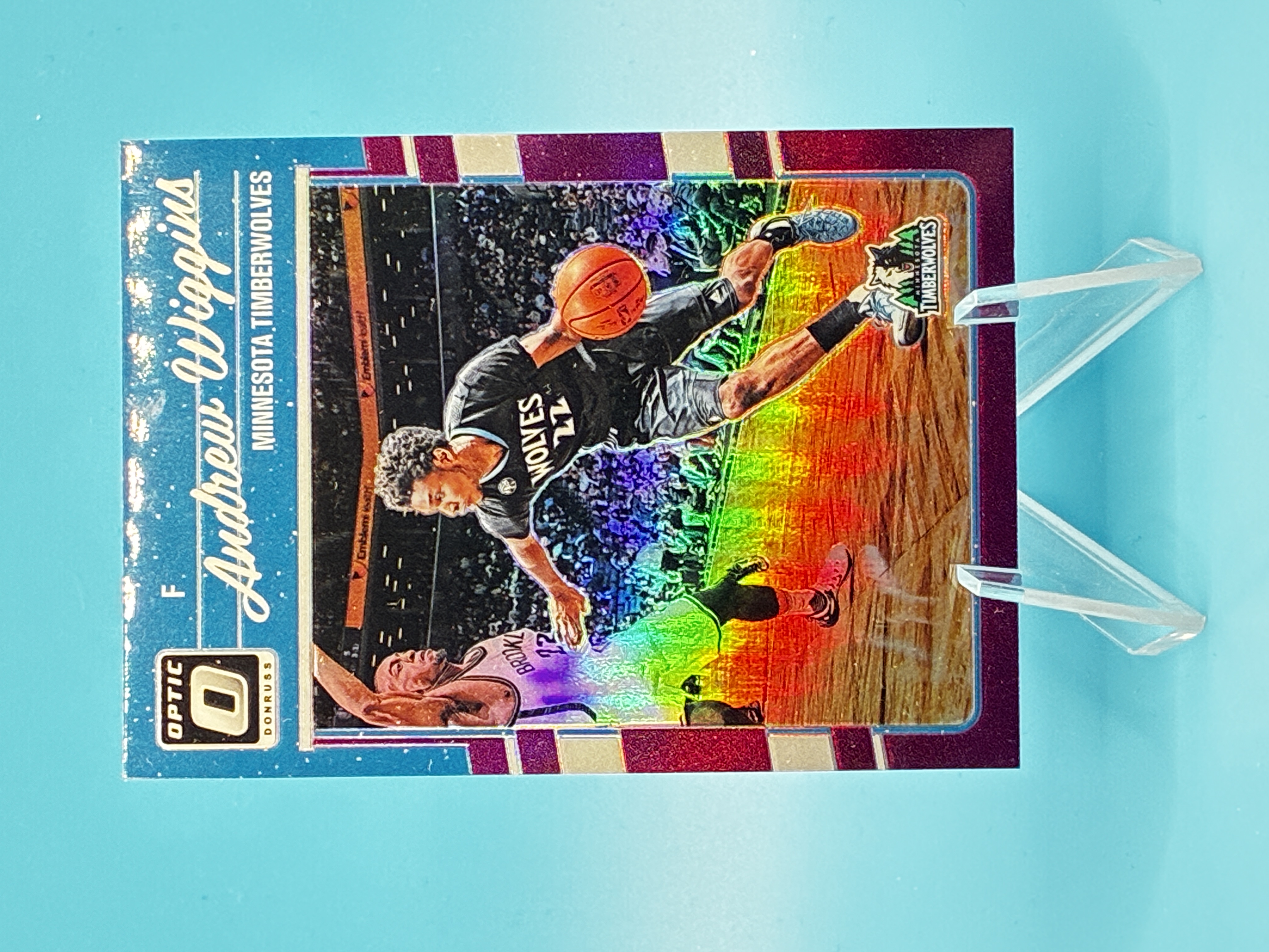 2016/2017 Panini Optic Andrew Wiggins Purple #125 Minnesota Timberwolves – Vorderseite