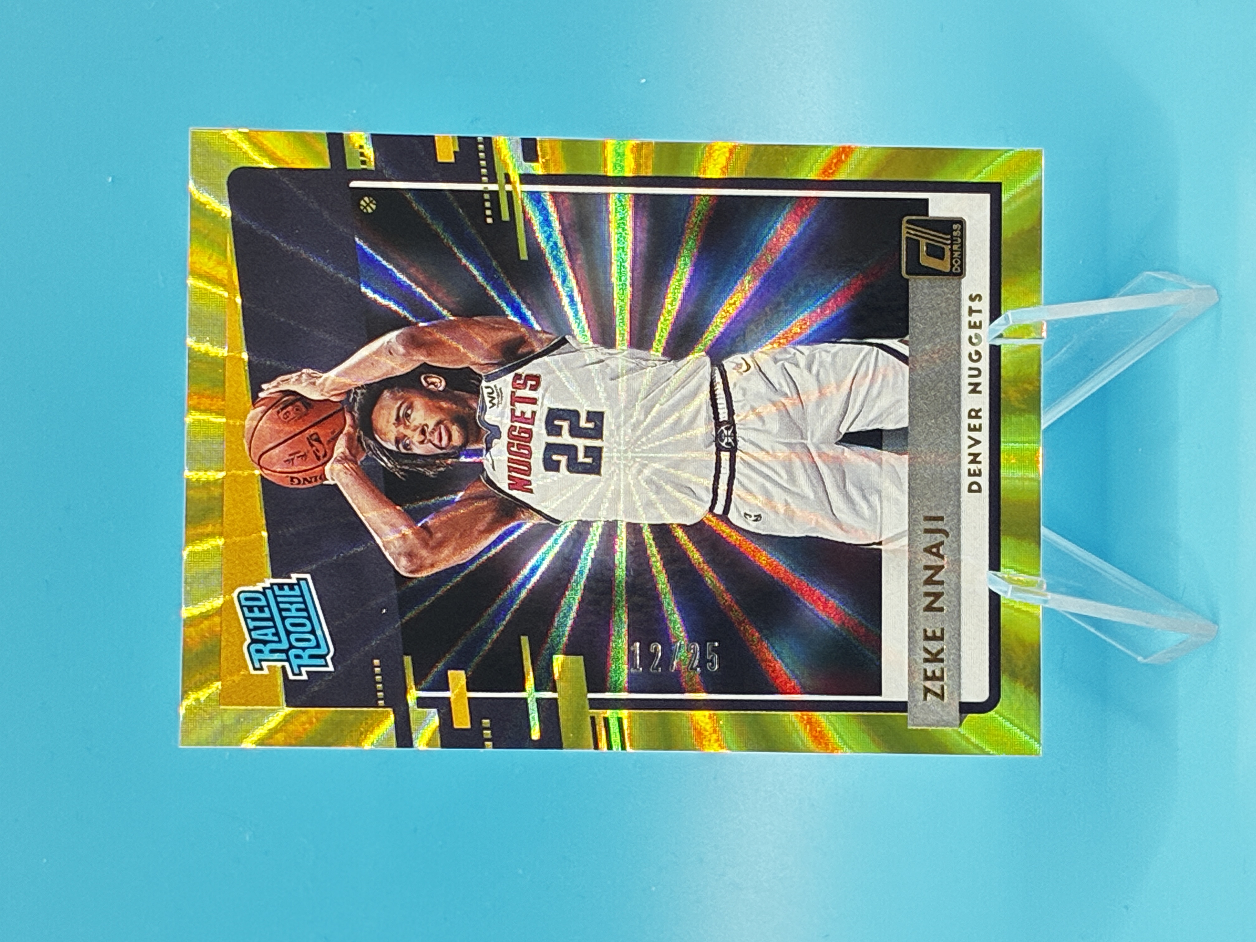 2020/2021 Panini Donruss Zeke Nnaji Gold Laser 12/25 #236 Denver Nuggets – Vorderseite