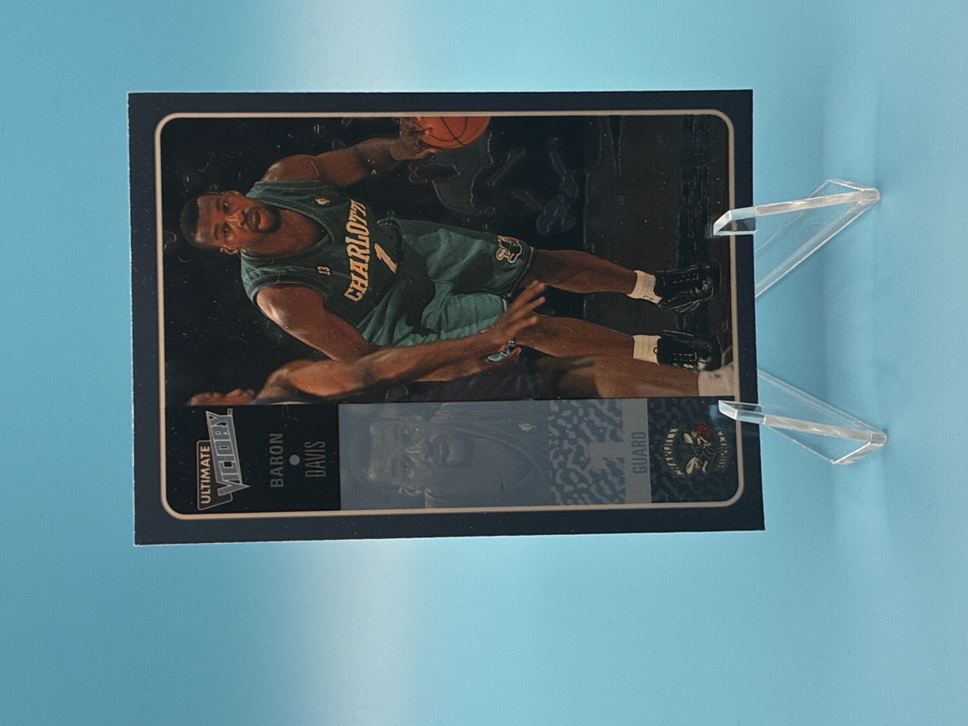 2000/2001 Upper Deck Ultimate Victory Baron Davis #6 Charlotte Hornets – Vorderseite