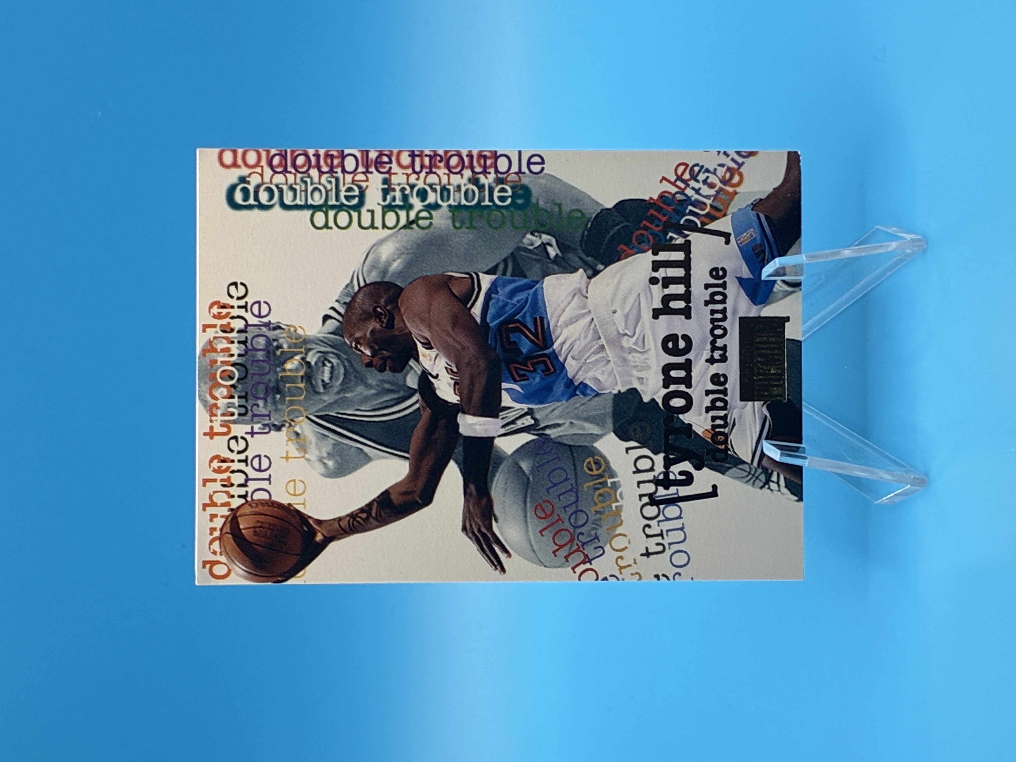 1996/1997 SkyBox Premium Tyrone Hill Double Trouble #266 Cleveland Cavaliers – Vorderseite