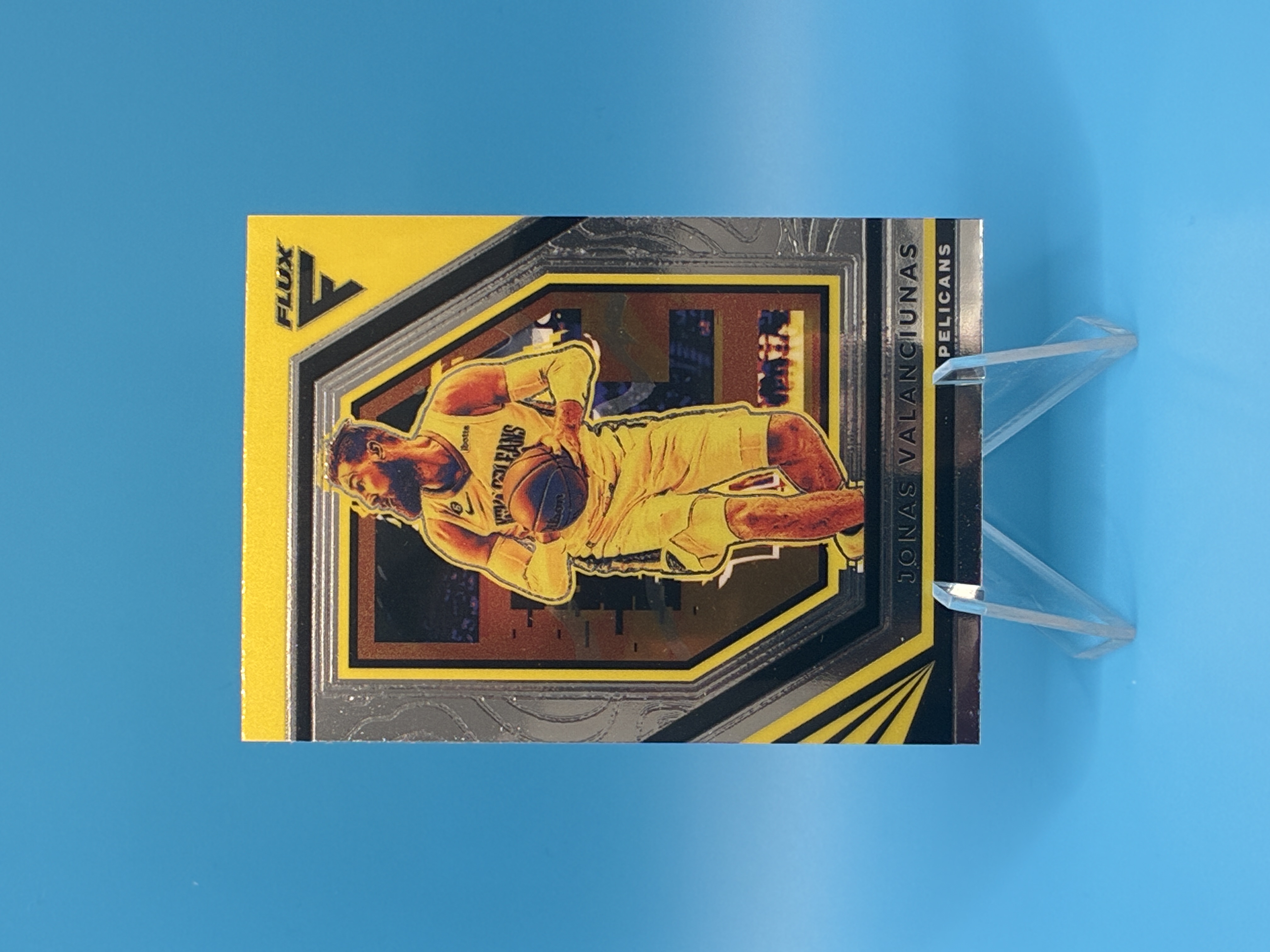 2022/2023 Panini Flux Jonas Valanciunas #103 New Orleans Pelicans – Vorderseite