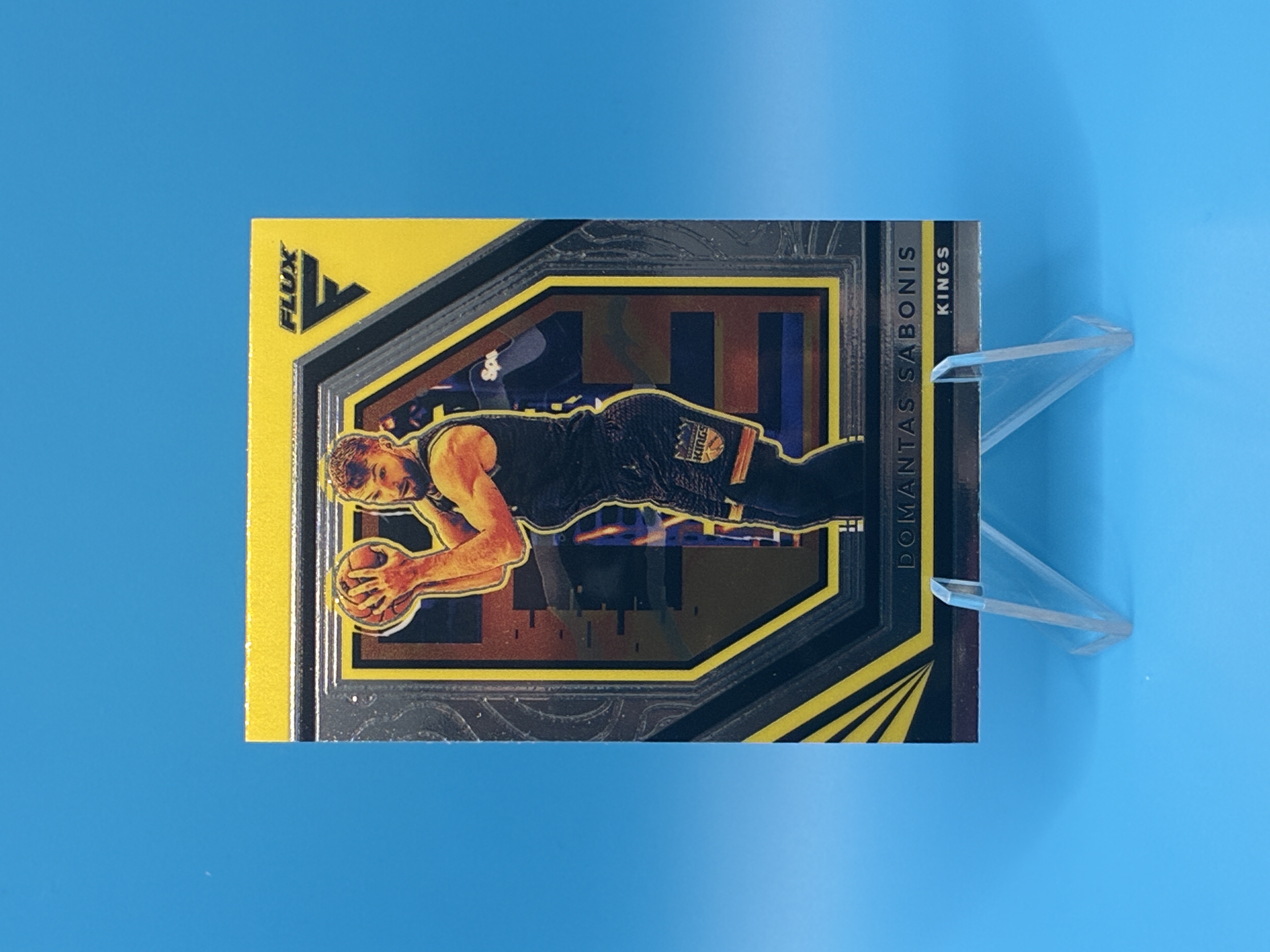 2022/2023 Panini Flux Domantas Sabonis #108 Sacramento Kings – Vorderseite