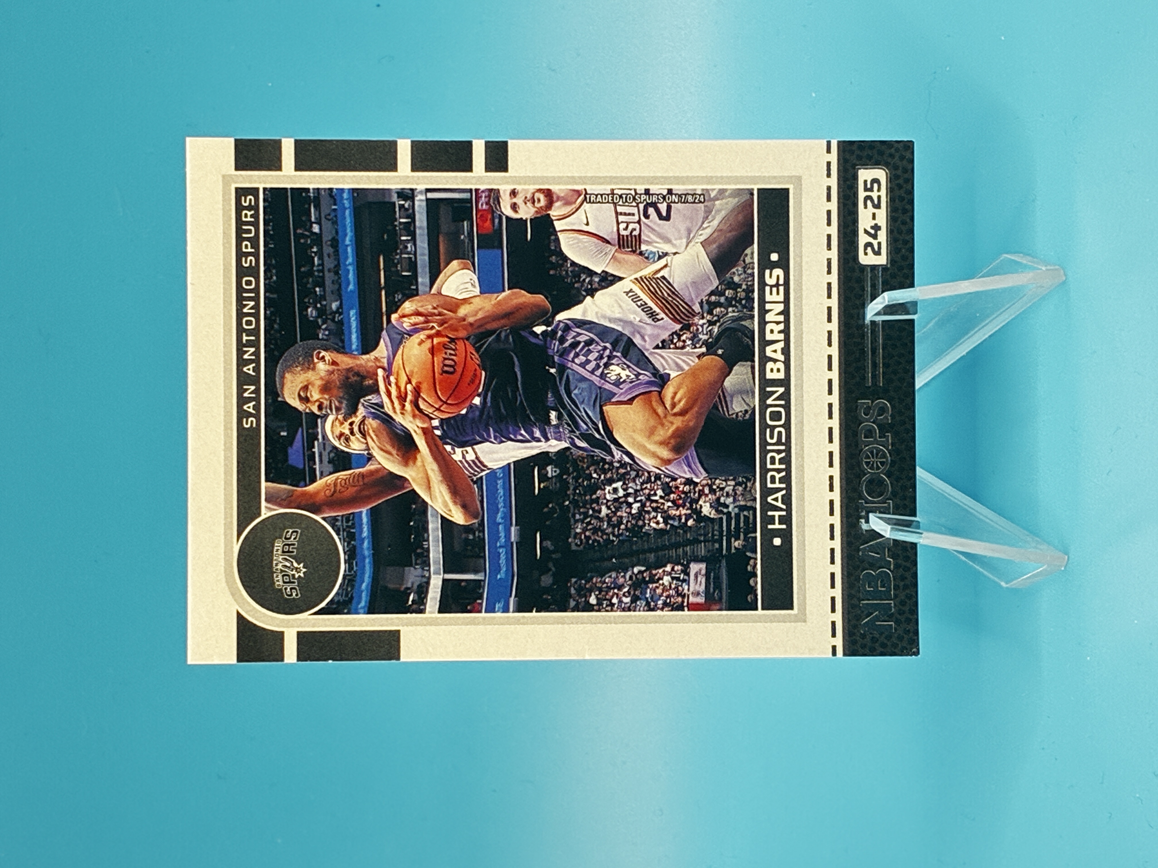 2024/2025 Panini Hoops Harrison Barnes #48 San Antonio Spurs – Vorderseite