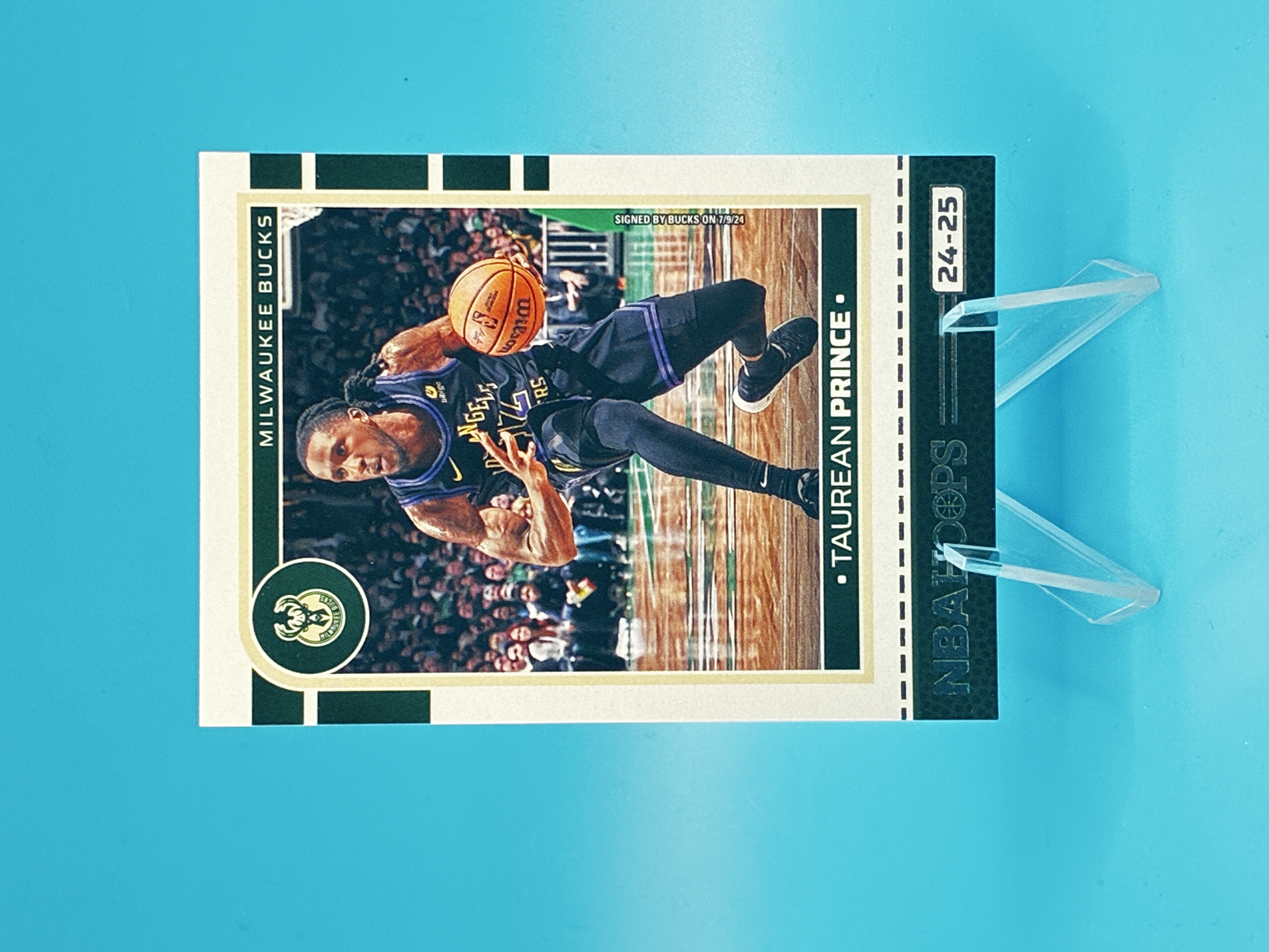 2024/2025 Panini Hoops Taurean Prince #7 Milwaukee Bucks – Vorderseite