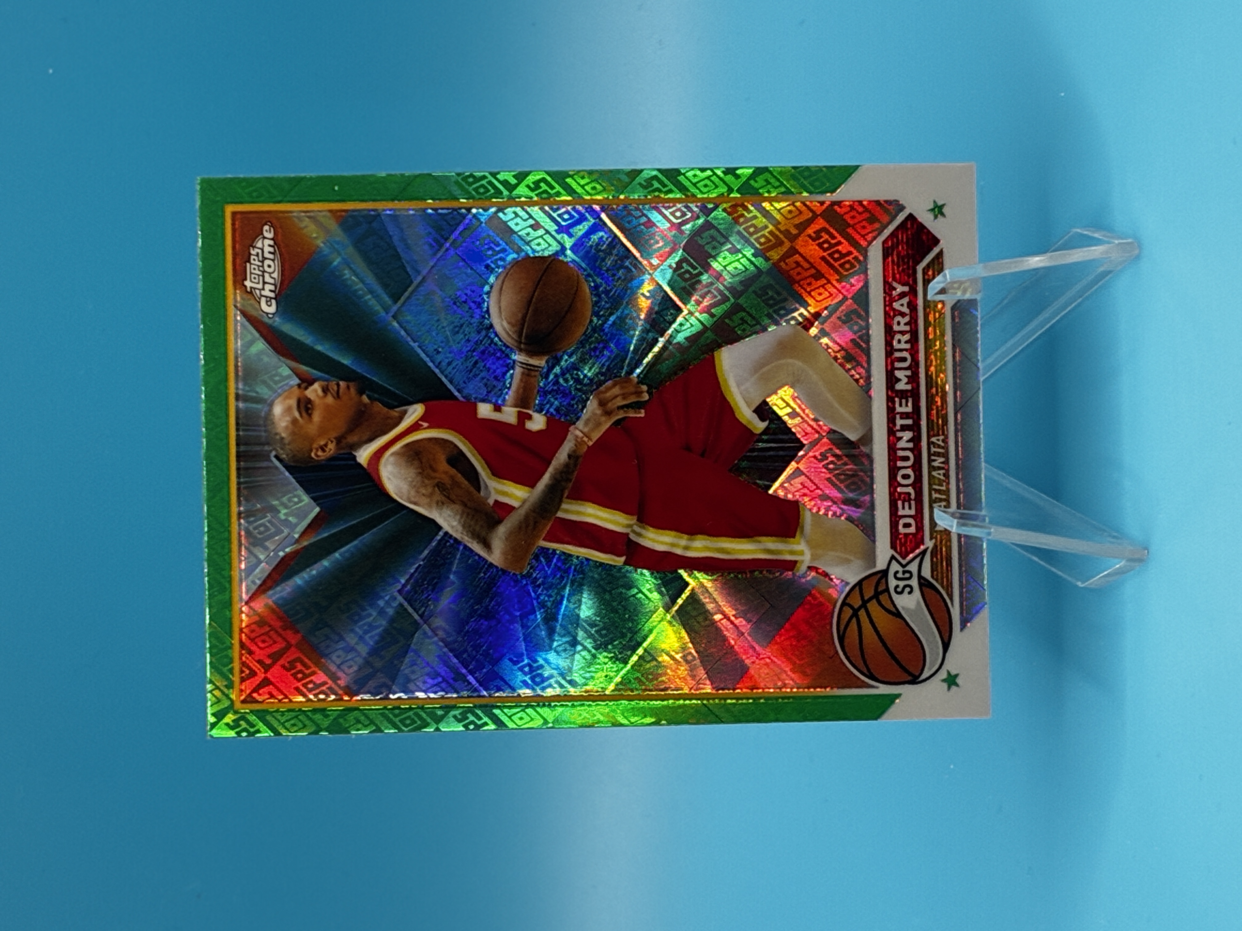 2023/2024 Topps Chrome Dejounte Murray Green Refractor #5 Atlanta Hawks – Vorderseite