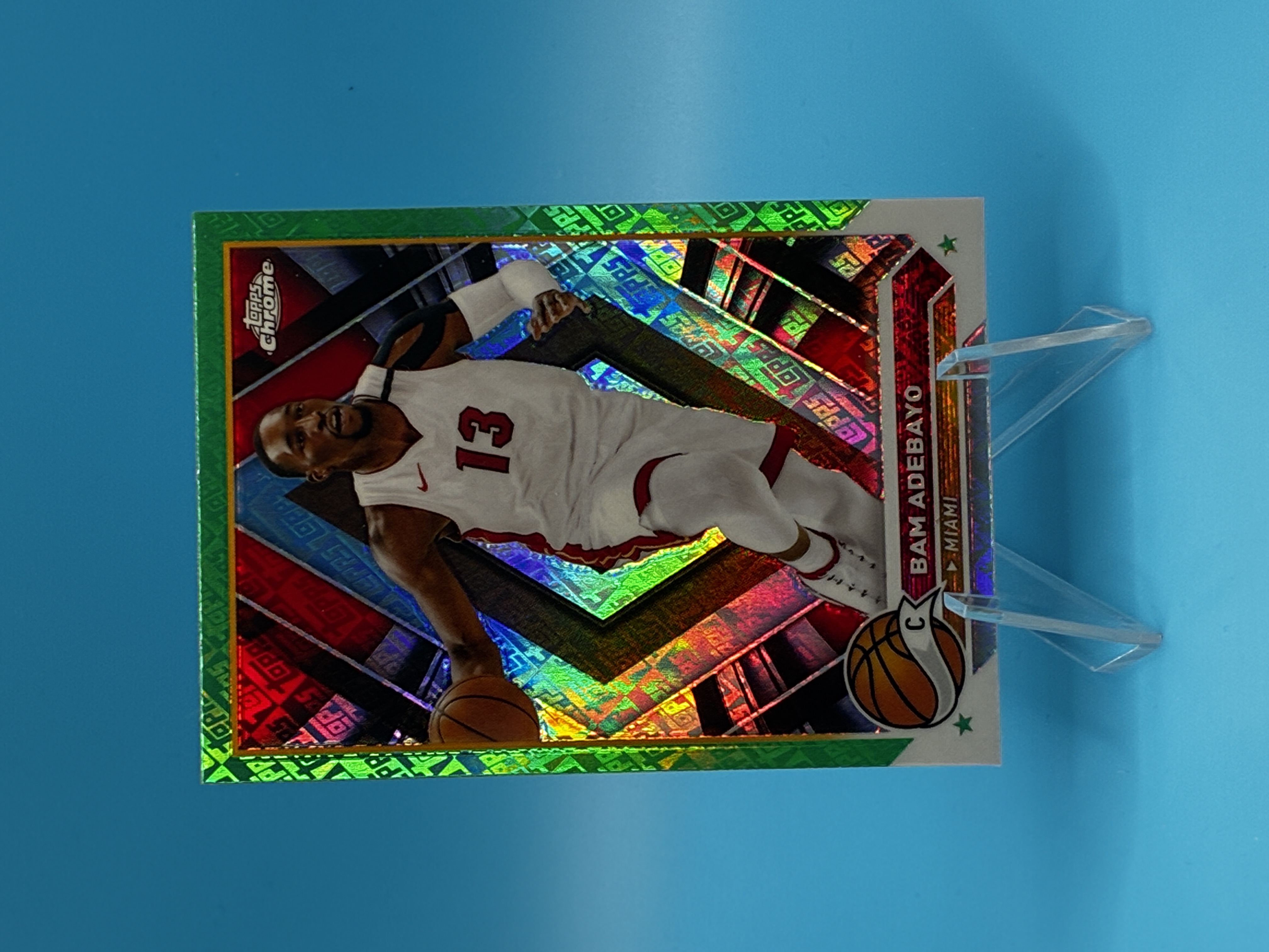 2023/2024 Topps Chrome Bam Adebayo Green Refractor #99 Miami Heat – Vorderseite