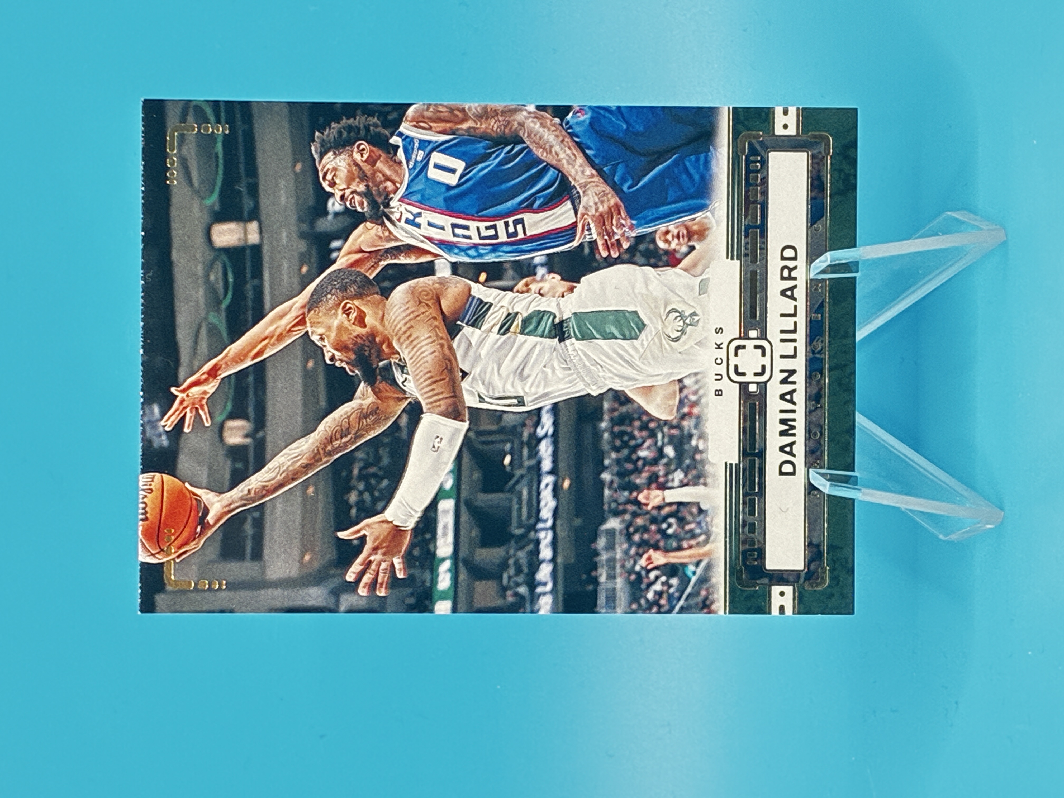 2023/2024 Panini Photogenic Damian Lillard #68 Milwaukee Bucks – Vorderseite
