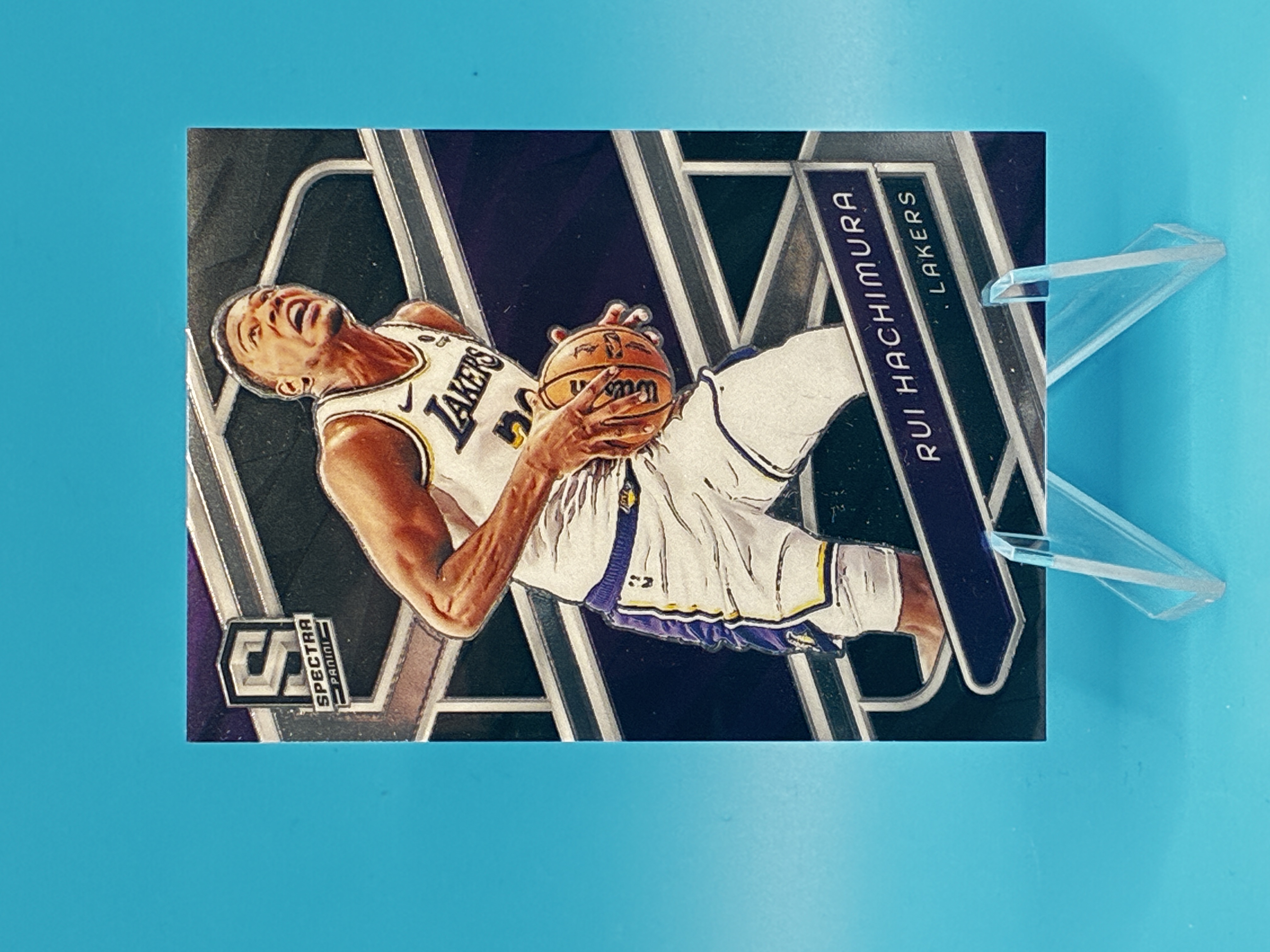 2023/2024 Panini Spectra Rui Hachimura #58 Los Angeles Lakers – Vorderseite