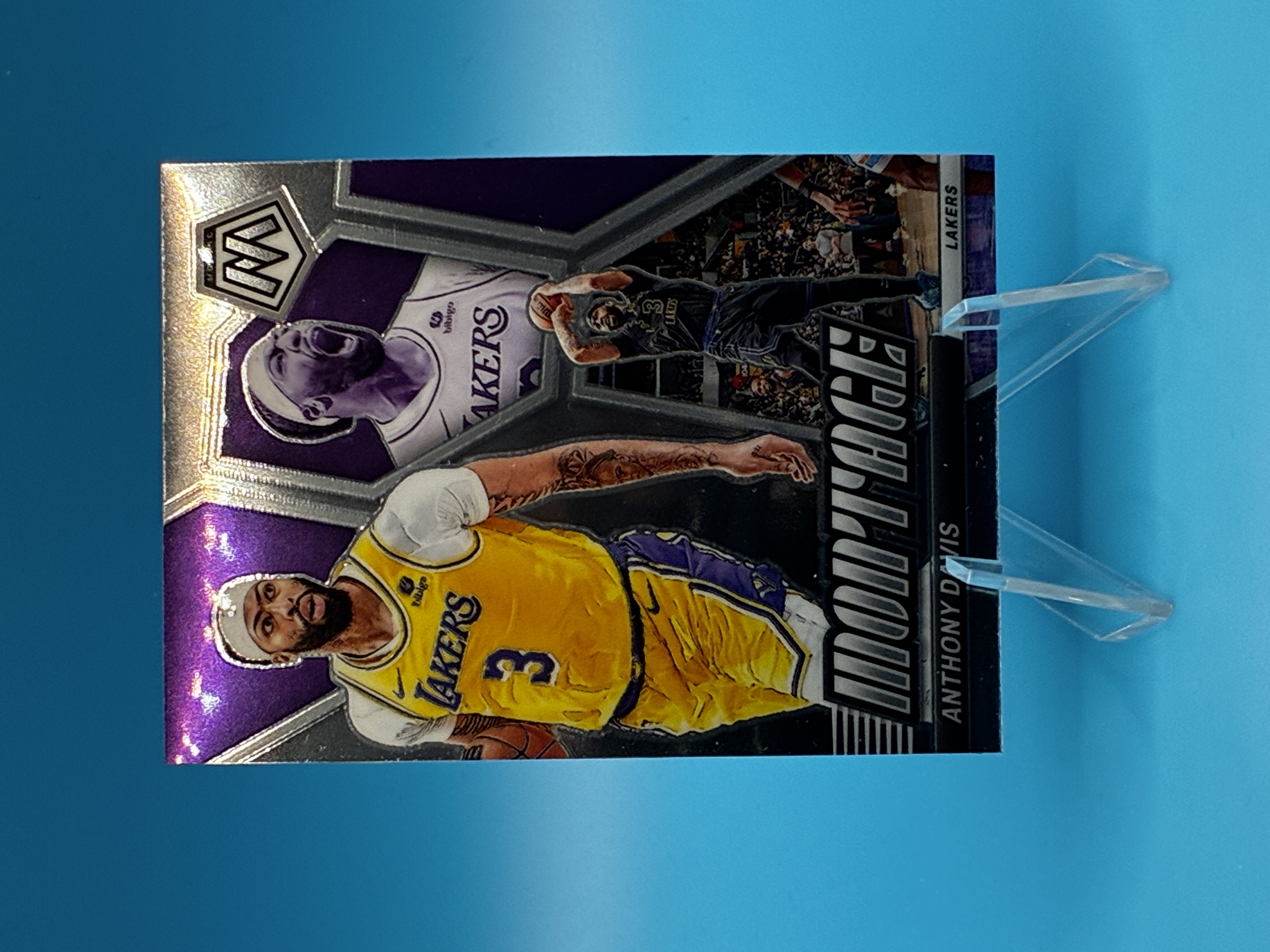 2023/2024 Panini Mosaic Anthony Davis Montage #17 Los Angeles Lakers – Vorderseite